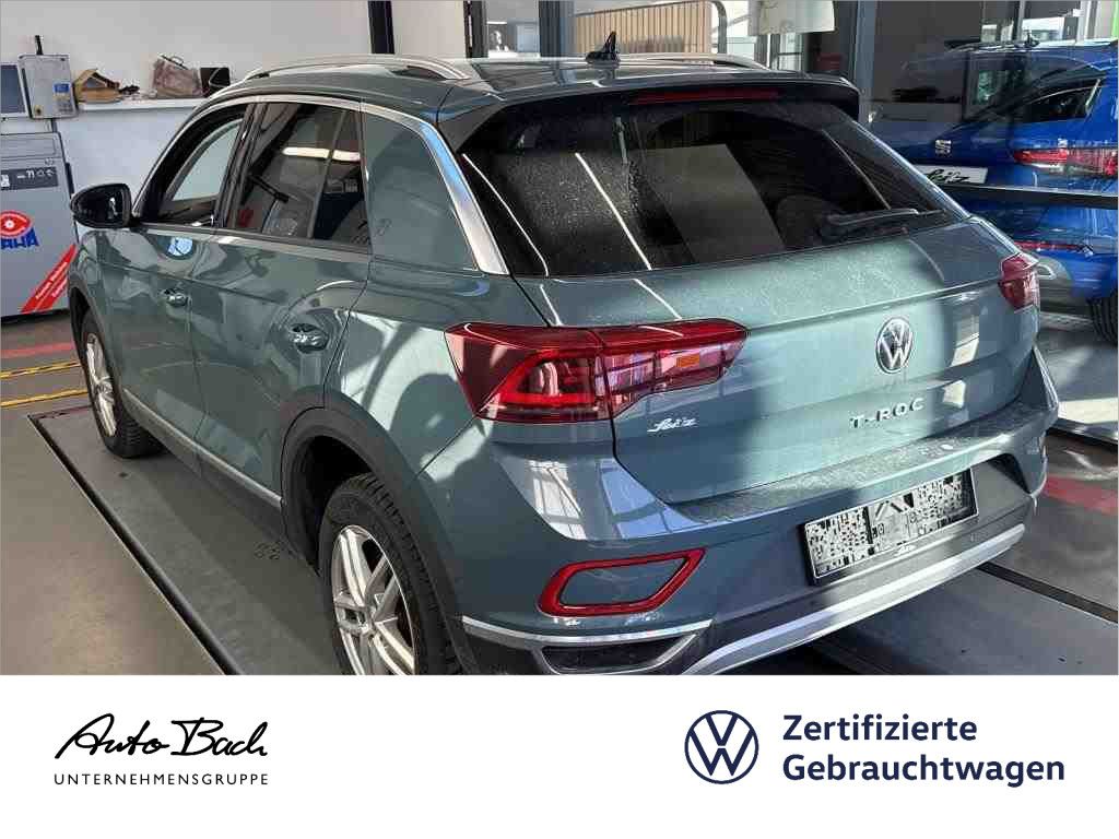Volkswagen T-Roc 1.5 TSI Style - Samsaru's Car Outlet