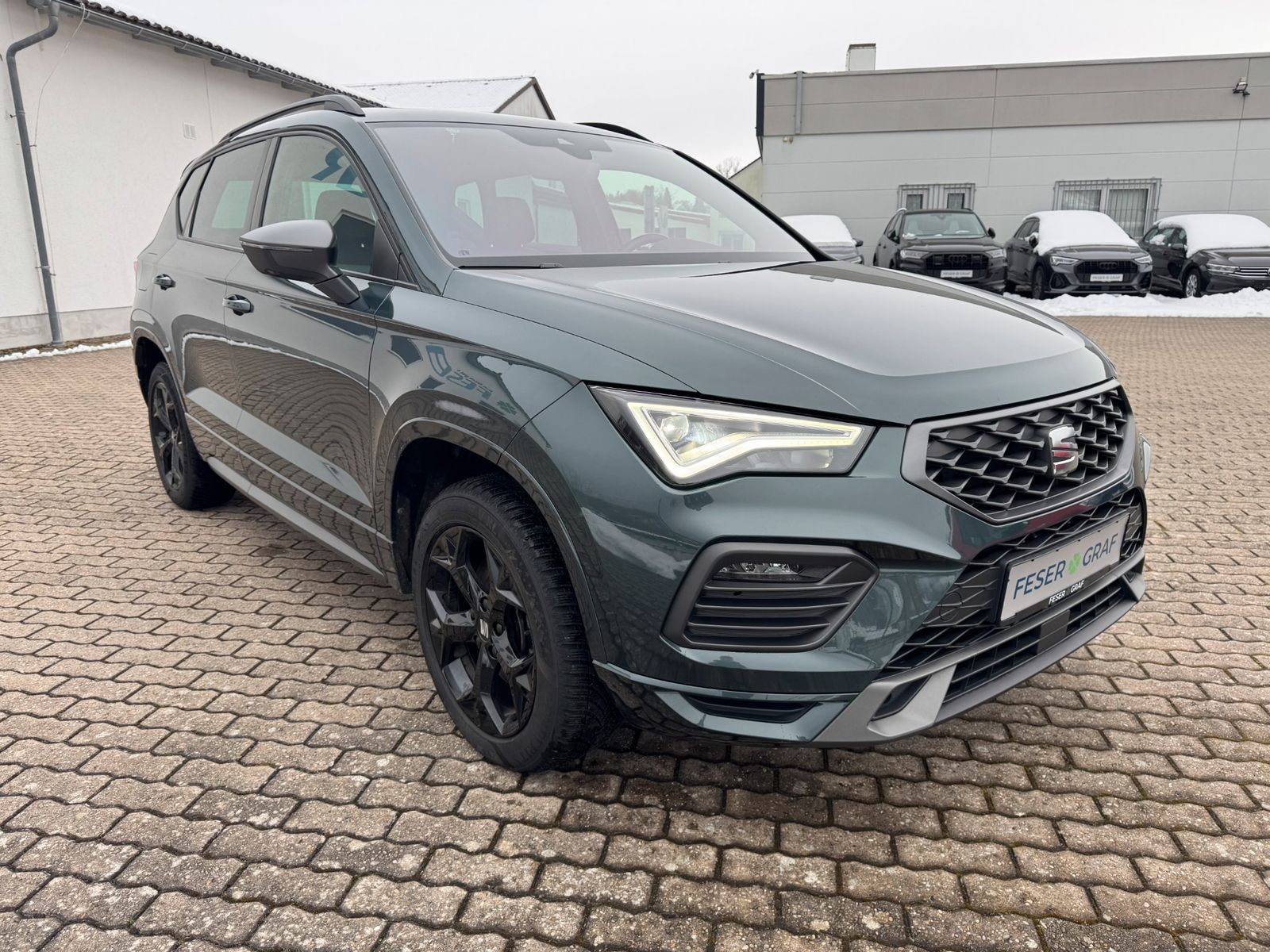 Seat Ateca FR 2.0 TSI DSG 4Drive ACC AHK PANO