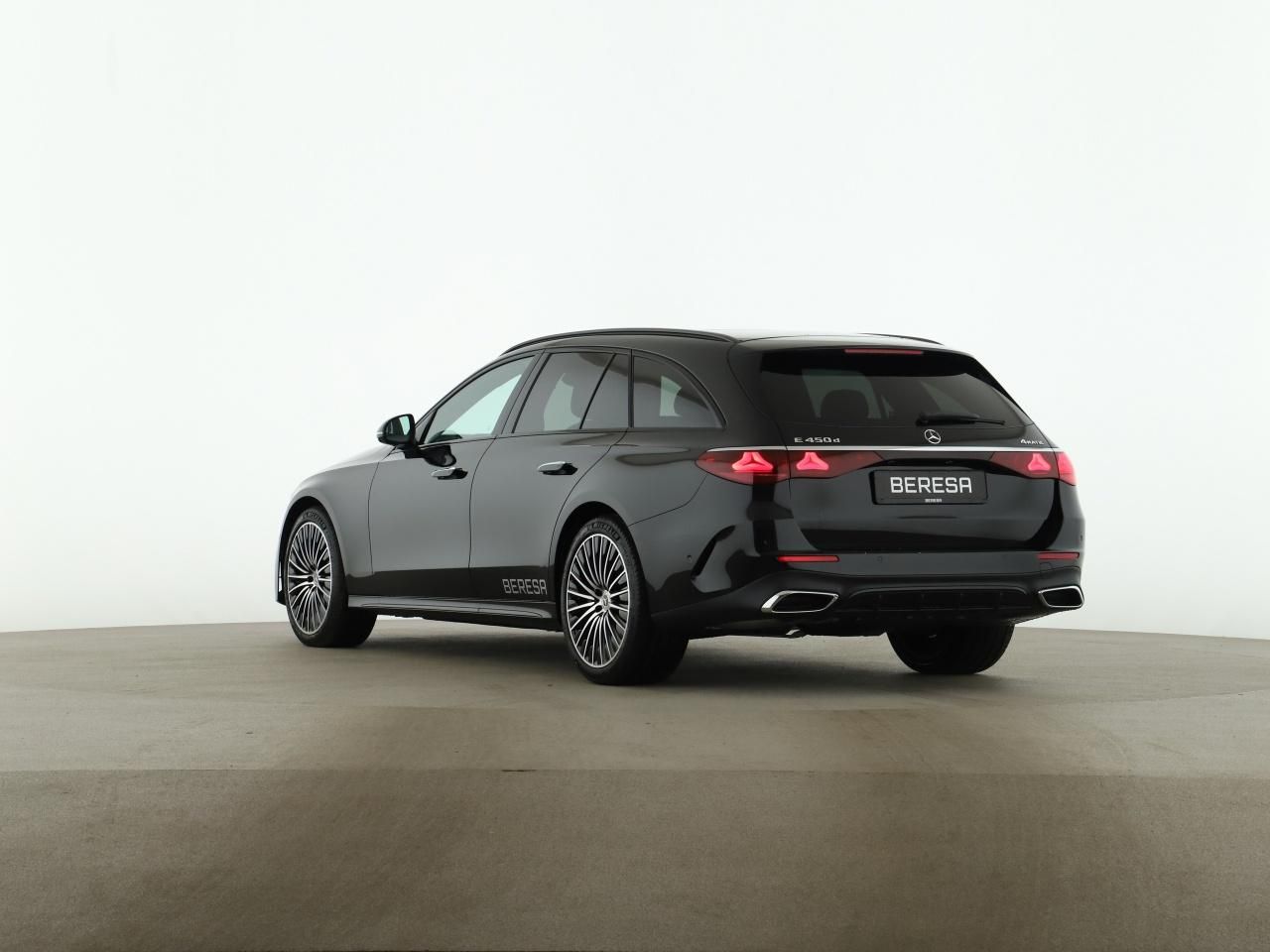 Mercedes-Benz E 450 d 4M T AMG Digital Light Night Burmester