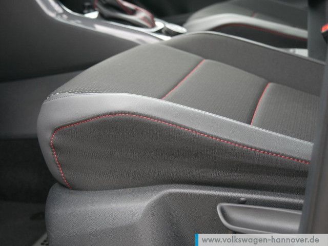 Volkswagen T-Roc 2.0 TSI DSG Sport - Samsaru's Car Outlet