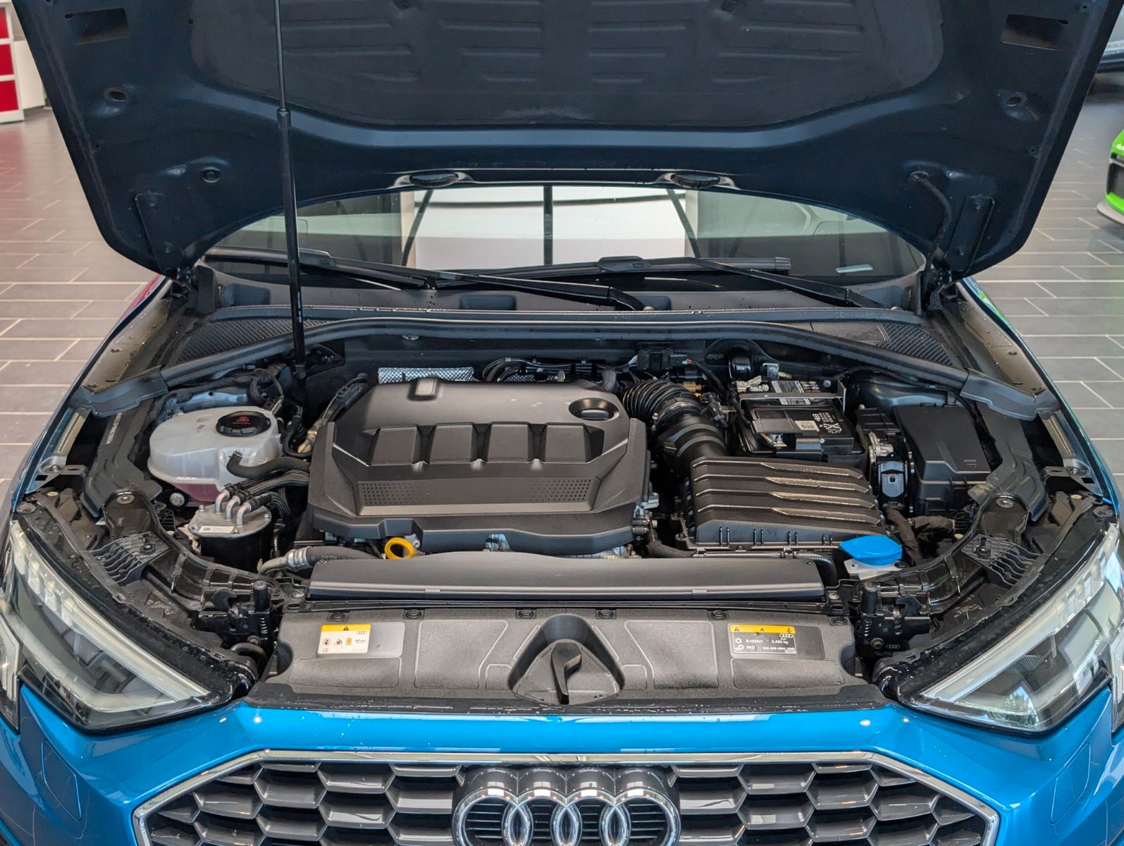 Audi A3 35 TDI Sportback S tronic advanced - Samsaru's Car Outlet