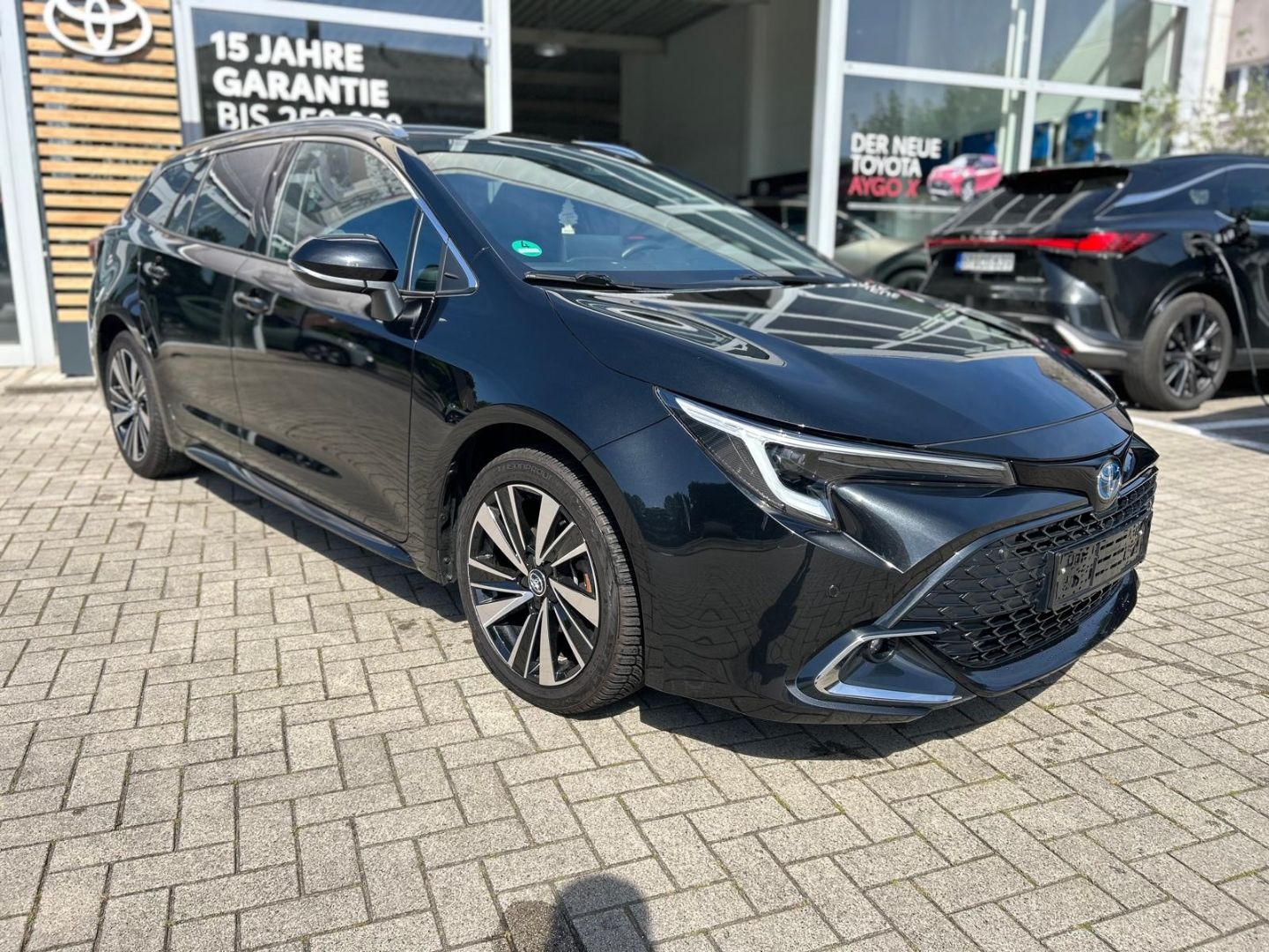 Toyota Corolla TS Hybrid Teamplayer Navi LED ACC SHZ Ap