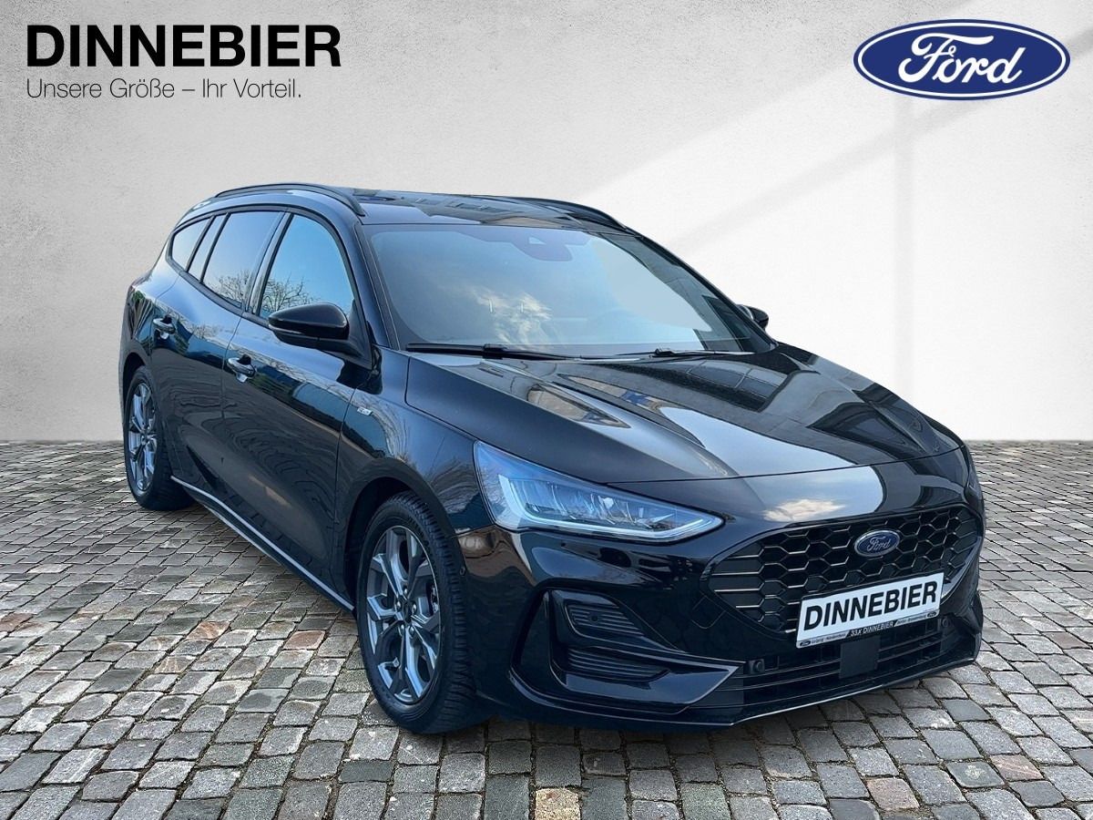 Ford Focus ST-Line X LED+AHK+Kamera+Winterpaket