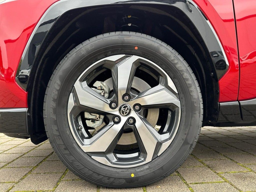 Toyota RAV 4 Plug-in-Hybrid Teamplayer (XA5)