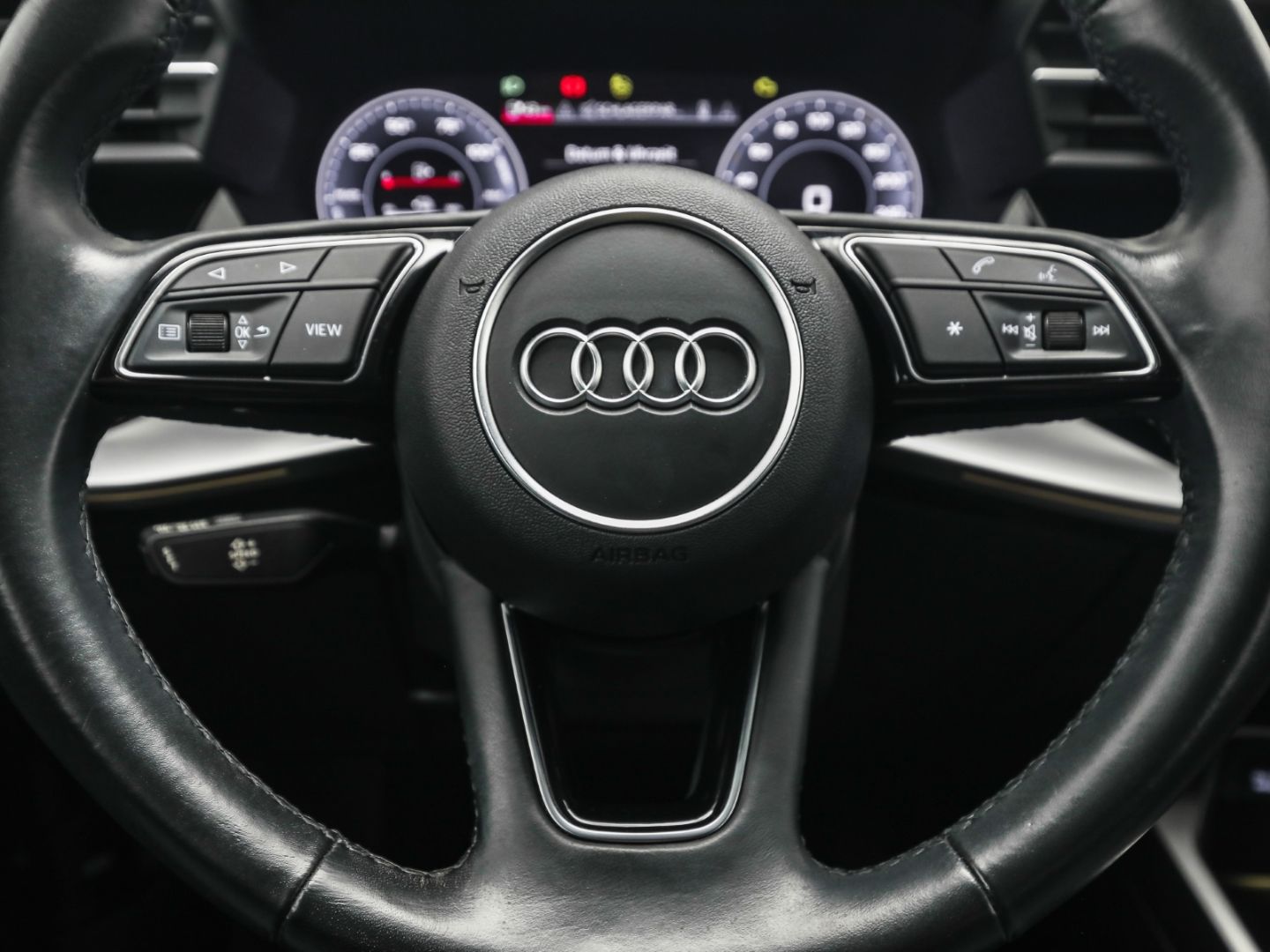 Audi A3 Sportback 40 TFSI e Advanced AHK Navi