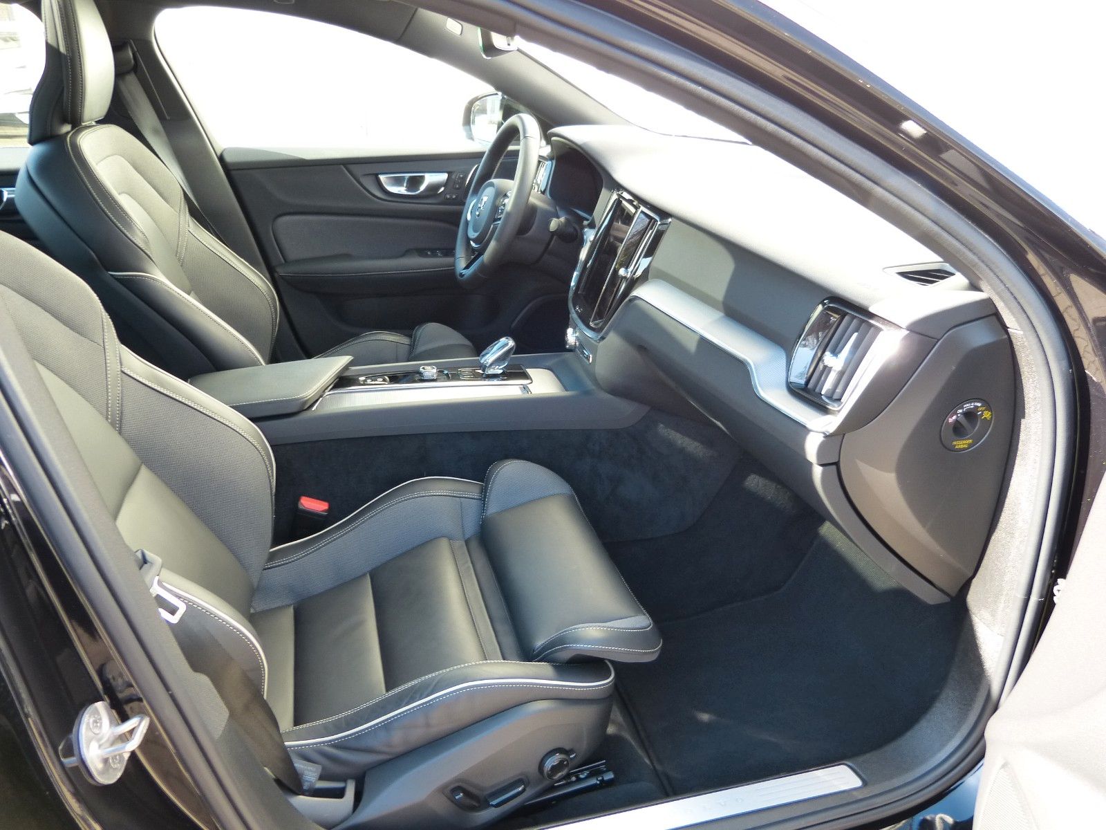 Volvo S60 B4 Plus Dark Automatik SD*StdHz*ACC