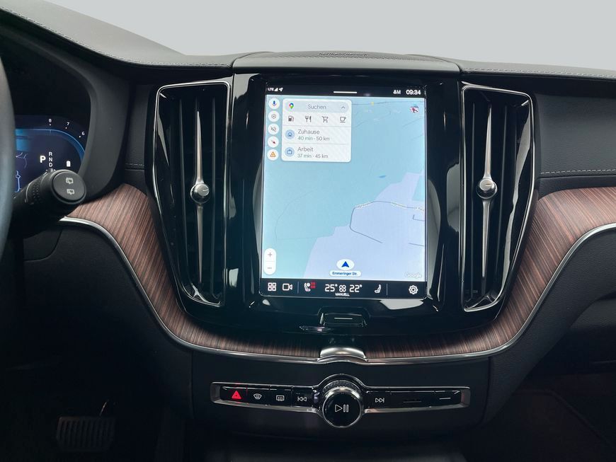 Volvo XC60 B5 B AWD Ultimate Dark