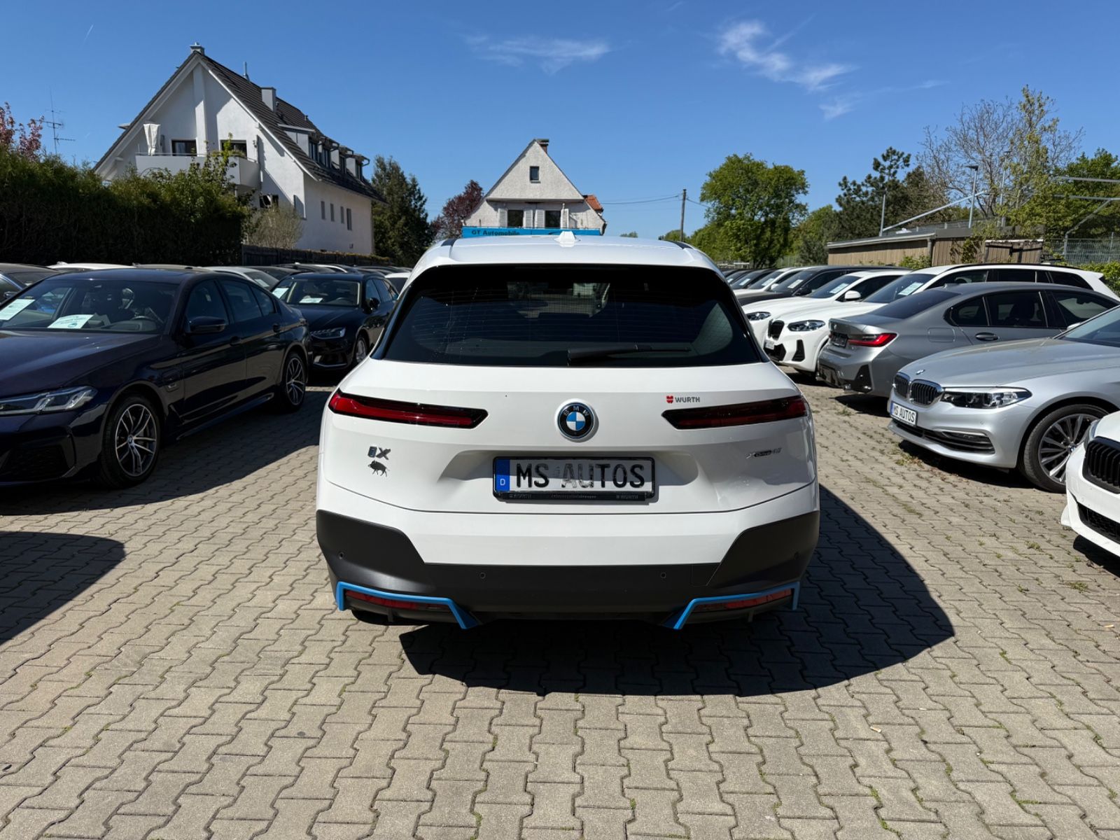 BMW iX 40 xDrive*Head Up*360Kamera*Harmann*Komfortzu