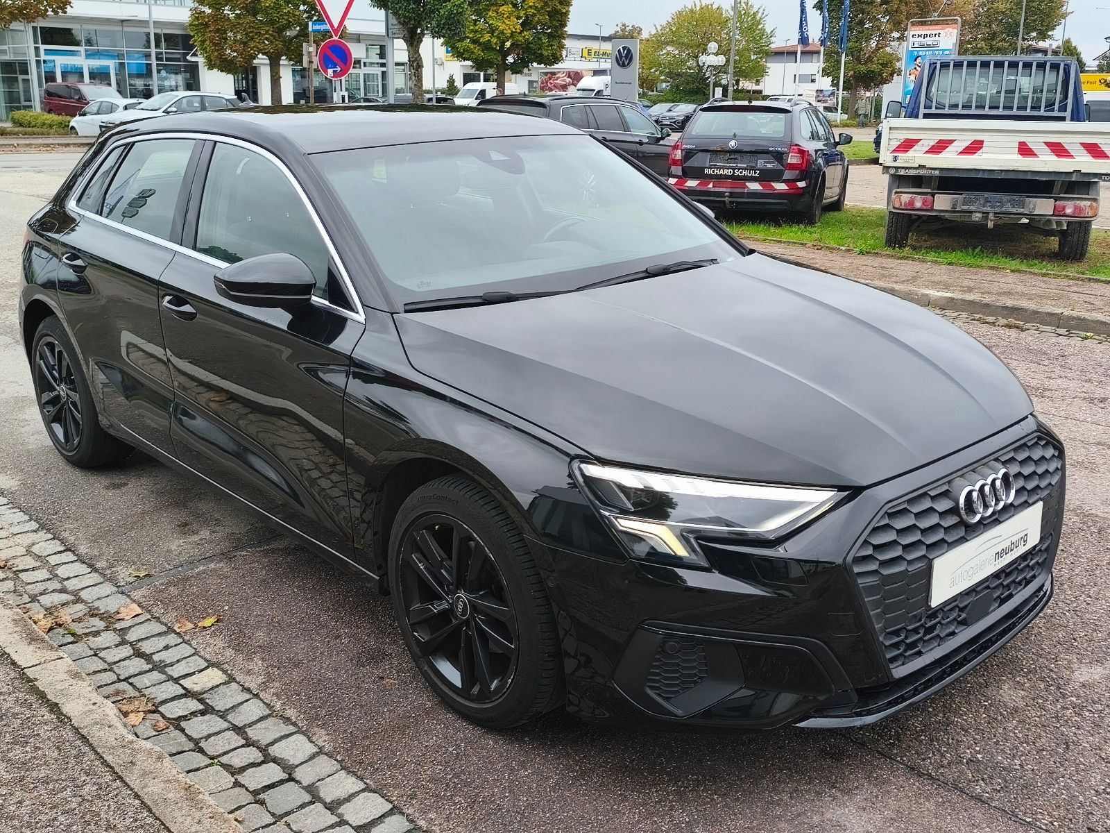 Audi A3 SPORTBACK 30 TFSI BASIS MILD-HYBRID