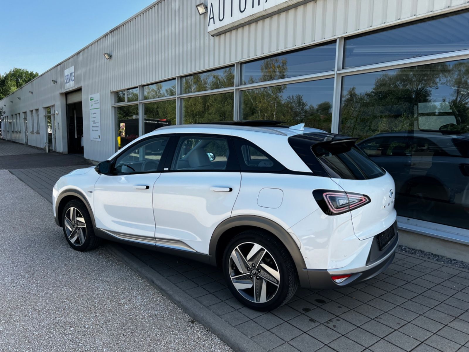 Hyundai Nexo Fuel Cell - Samsaru's Car Outlet