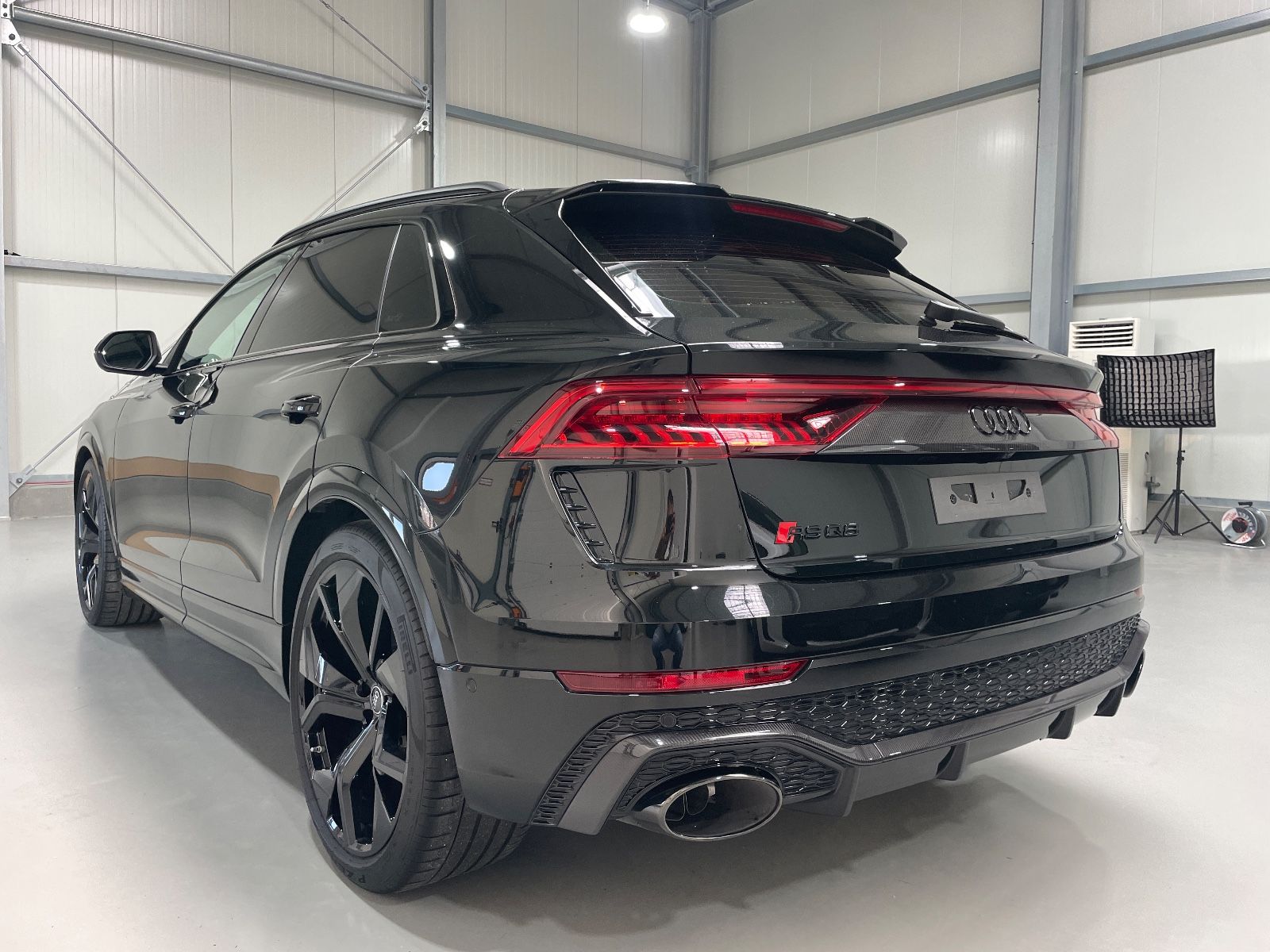 Audi RSQ8/Keramik/Carbon/Pano/RS-Dynm-Pkt/APR-720PS