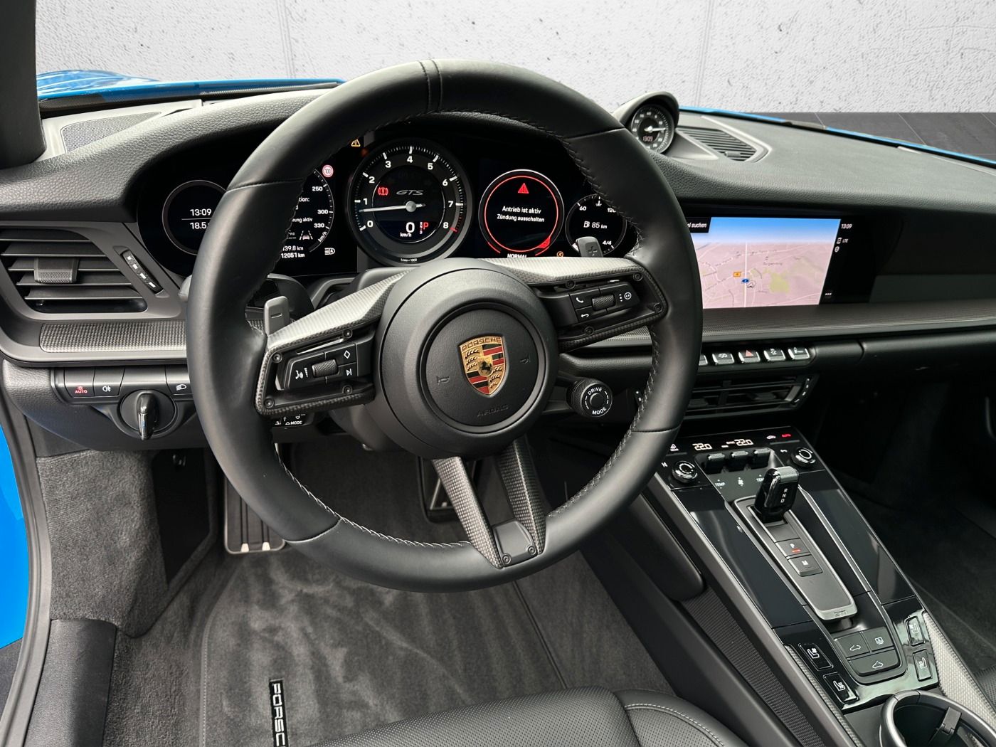 Porsche 992 911 Carrera 4 GTS BOSE 360° Sportsitze