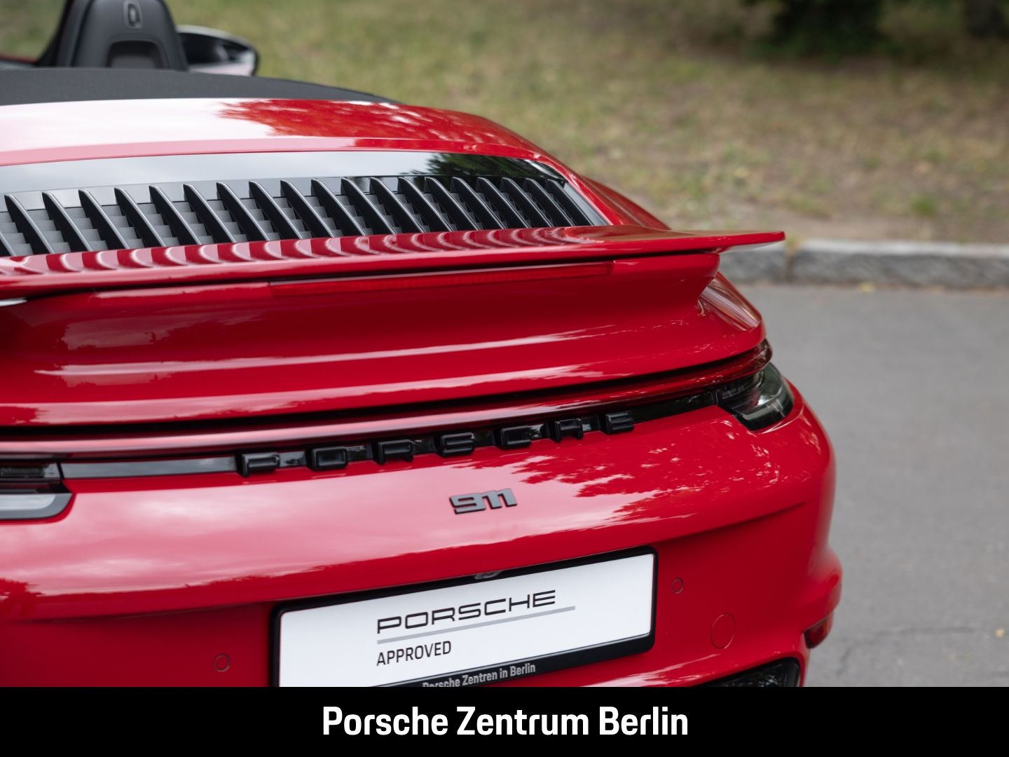 Porsche 992 911 Turbo S Cabriolet Burmester LED-Matrix