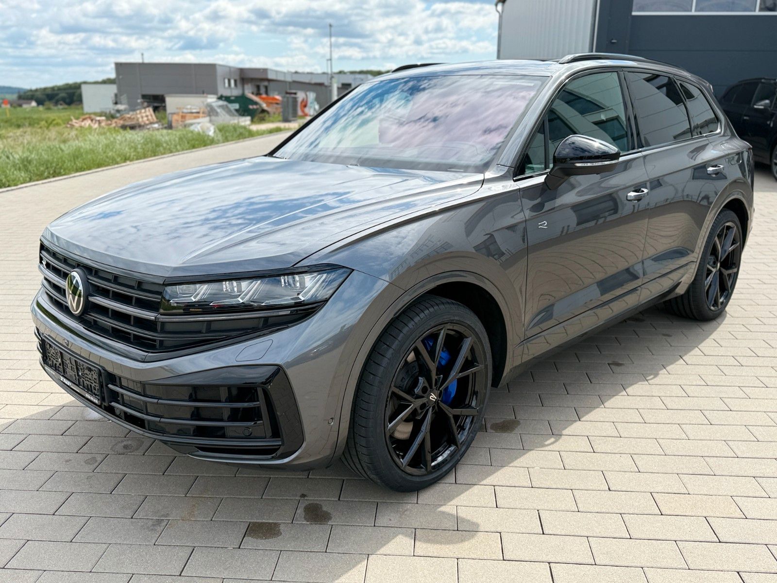 Volkswagen Touareg R eHYBRID+FINAL EDITION+AHK+PANO