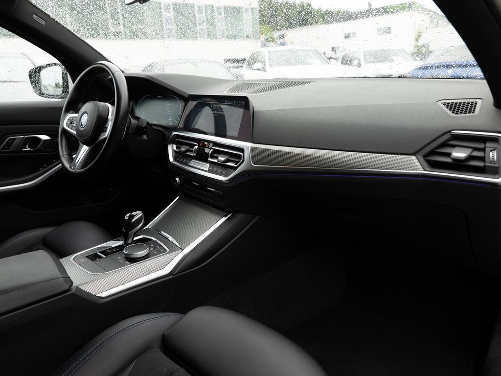 BMW 320e Touring M-Sportpaket - Samsaru's Car Outlet