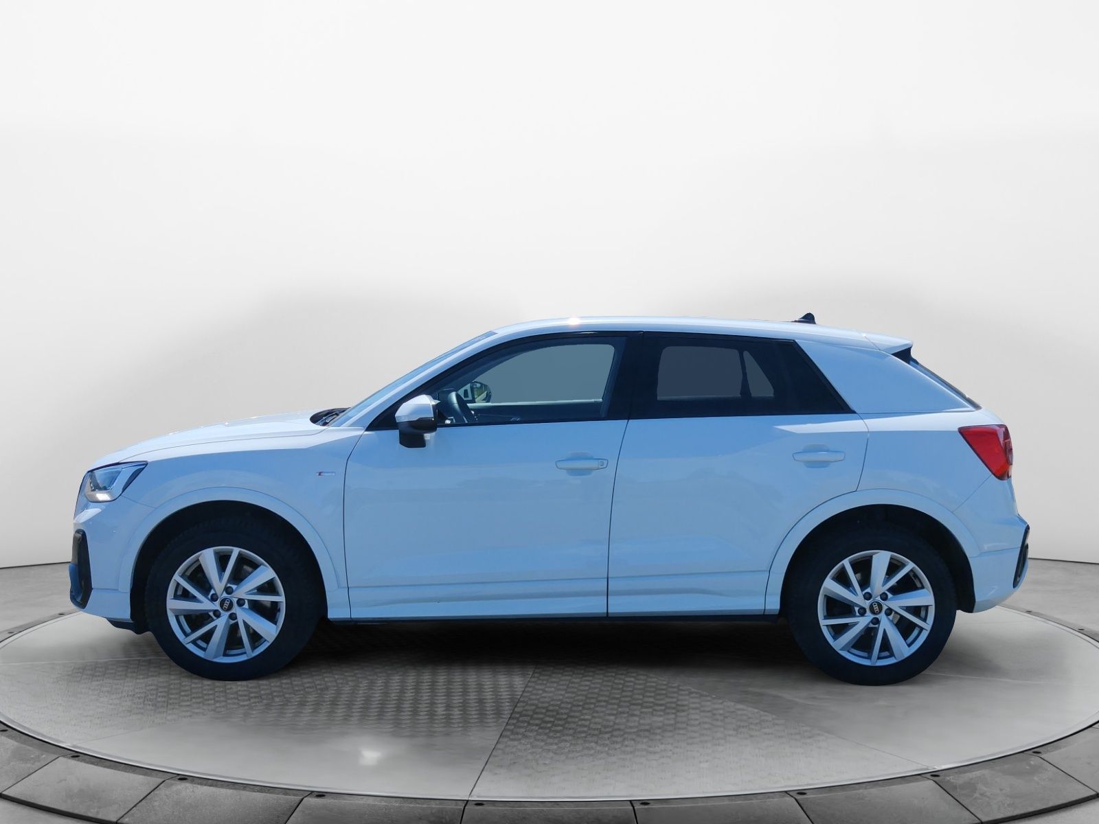 Audi Q2 40 TFSI q. S-Tronic S-Line, EA8, LED, AHK, AC