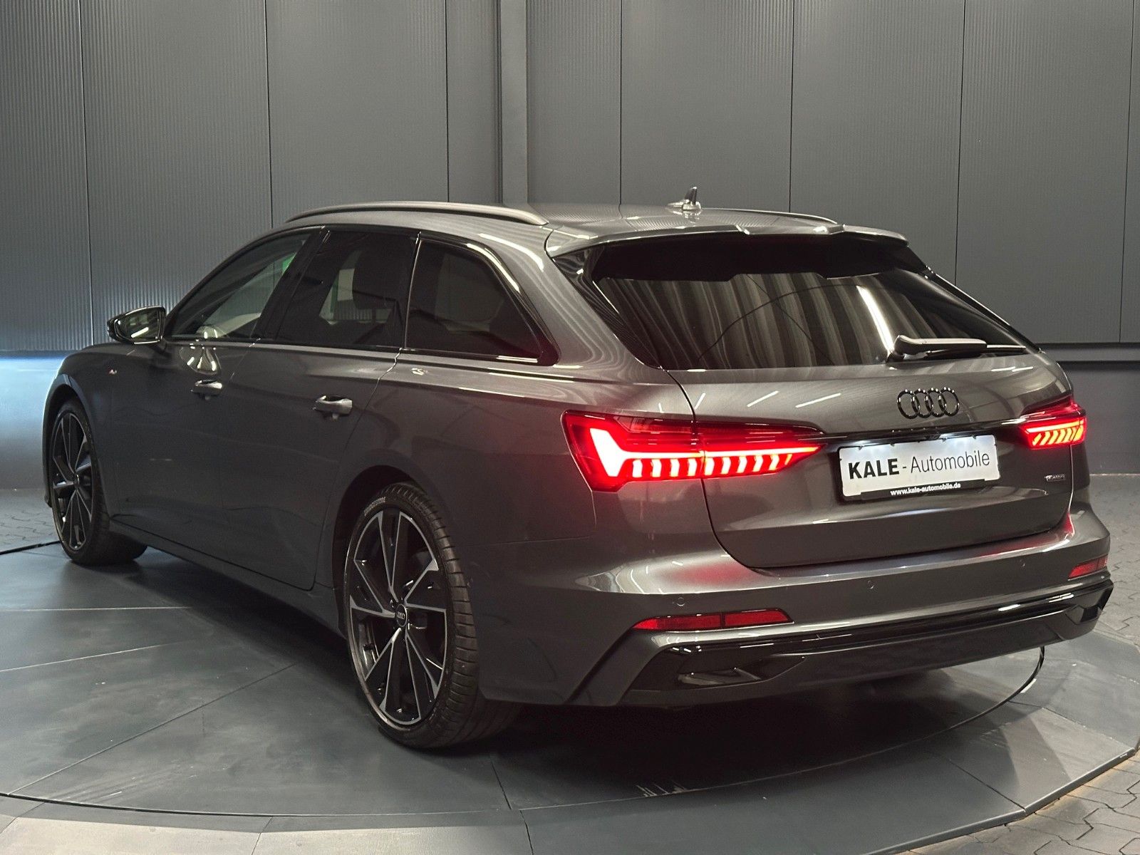Audi A6 Avant 45 TFSI quattro S-Line*21Zoll*Optik-Pak