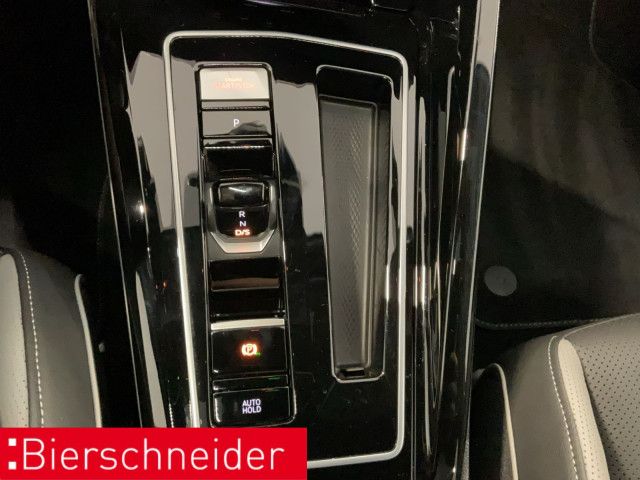 Volkswagen Golf 8 1.5 TSI DSG GTE Black AHK MATRIX PANO HuD
