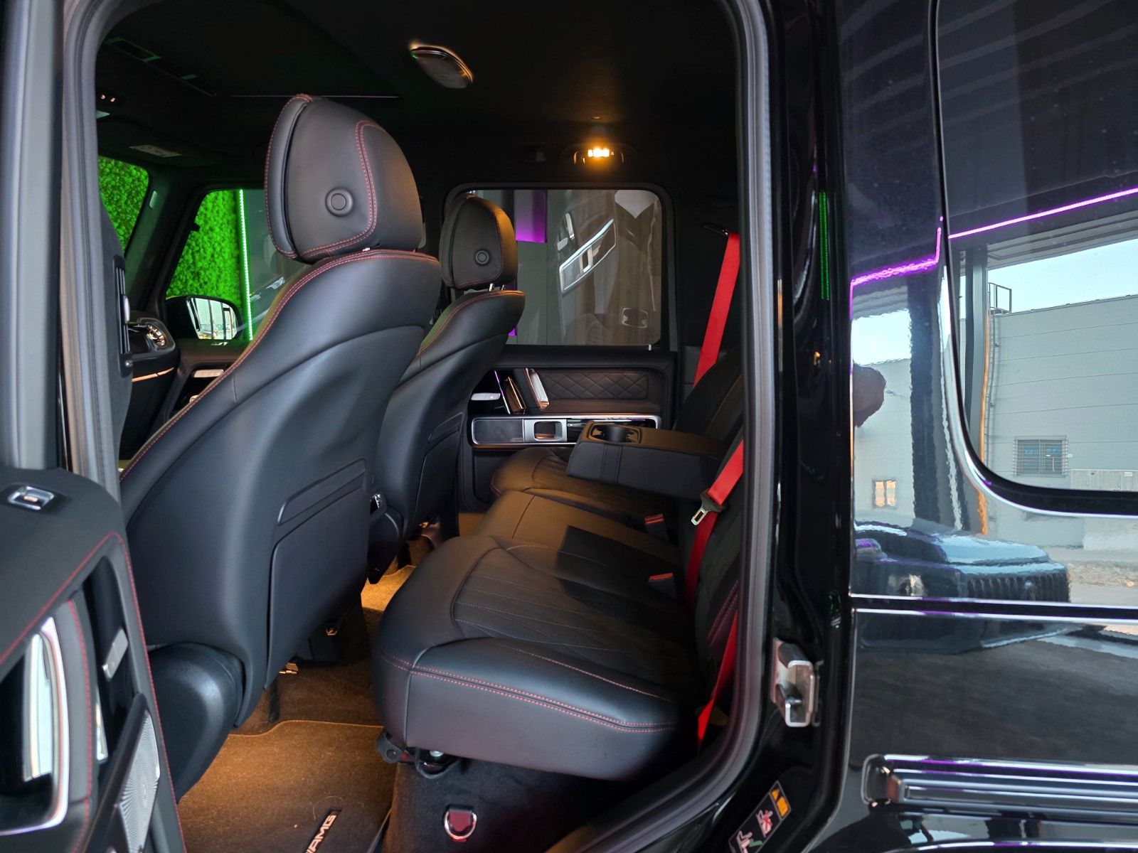 Mercedes-Benz G 63 AMG - Samsaru's Car Outlet