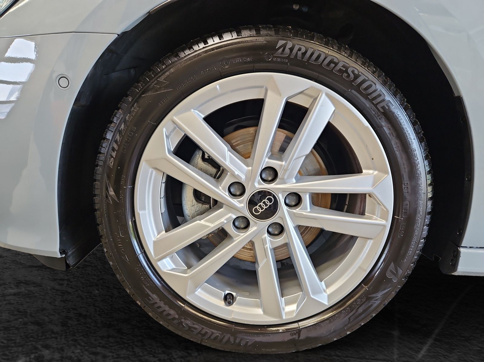 Audi A3 Limousine 30 TFSI S tronic advanced - Samsaru's Car Outlet
