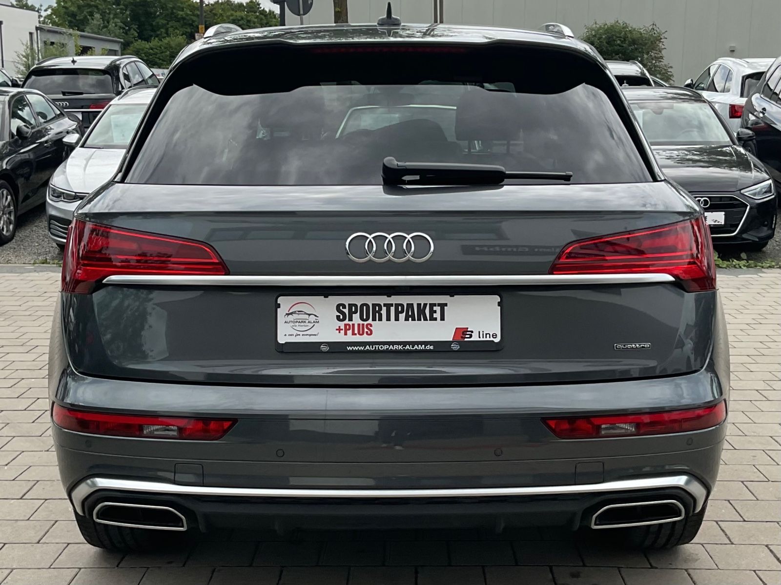 Audi Q5 40 TDI quattro S line - Samsaru's Car Outlet