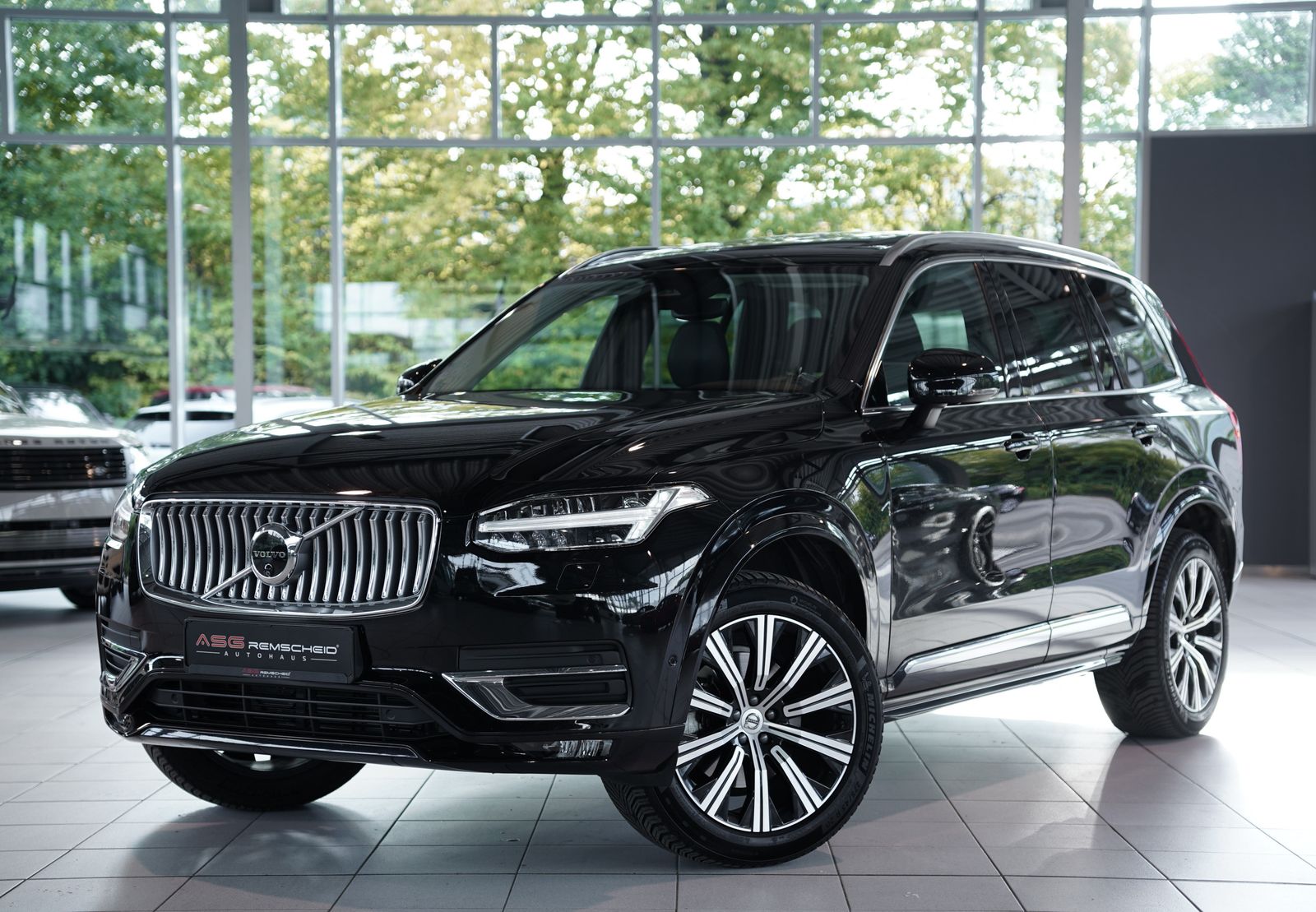 Volvo XC90 Plus Bright AWD *7-Sitzer *GSD *360° *AHK