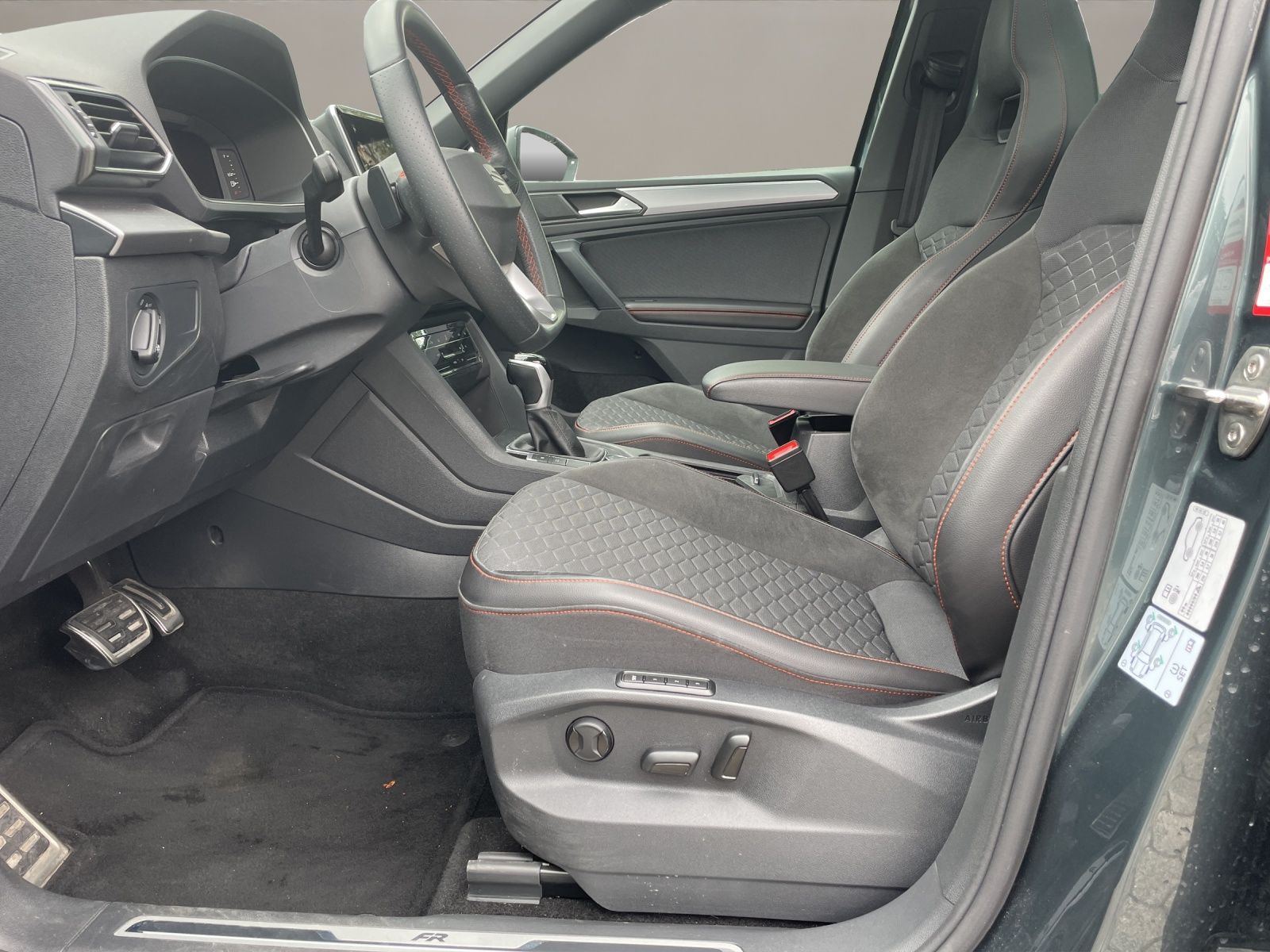 Seat Tarraco 1.4 E-Hybrid  DSG FR AHK PANO LED NAVI