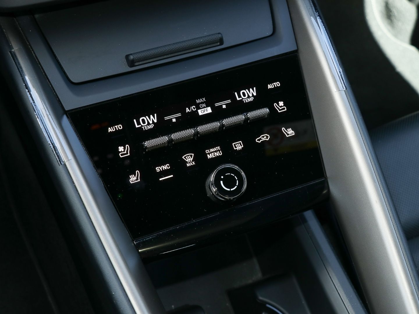Porsche Macan Turbo Burmester InnoDrive HA-Lenkung