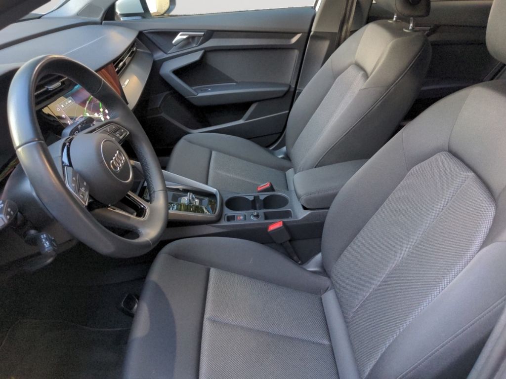 Audi A3 Sportback 40TFSIe S tronic S line LED Navi SH