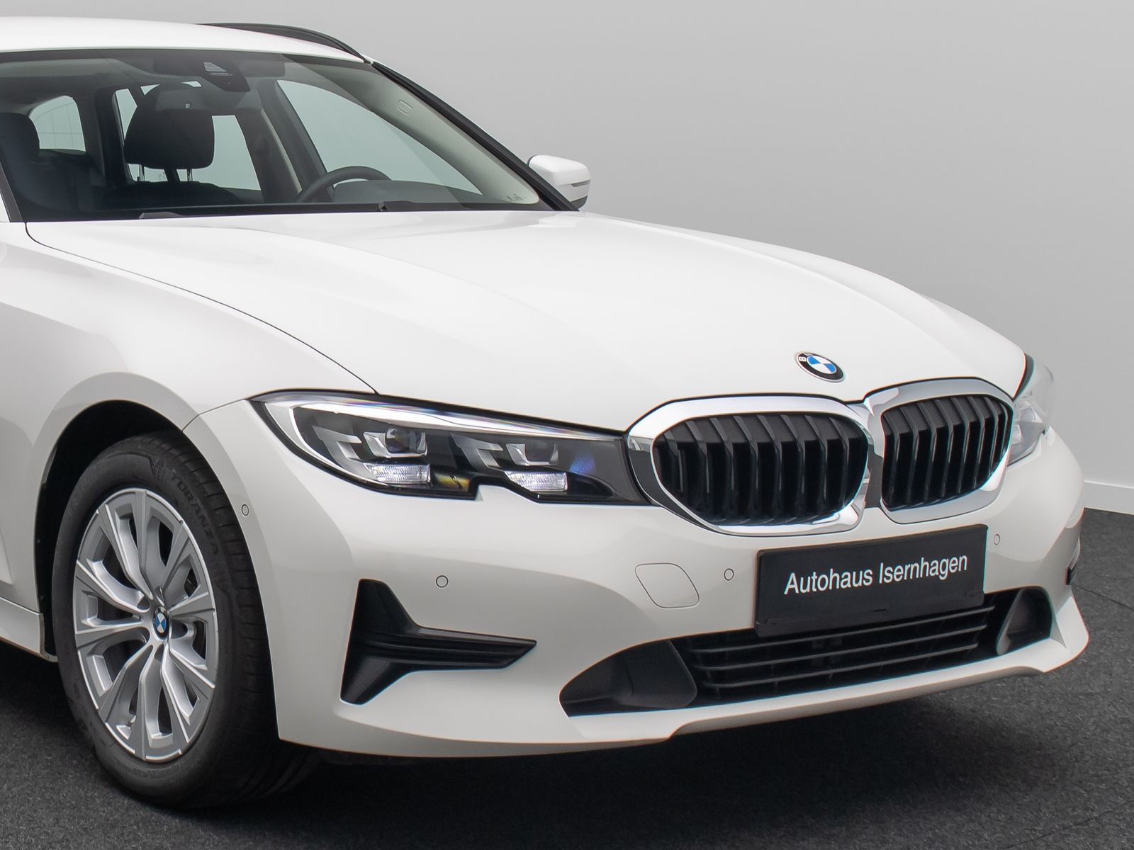 BMW 320d Advantage - Samsaru's Car Outlet