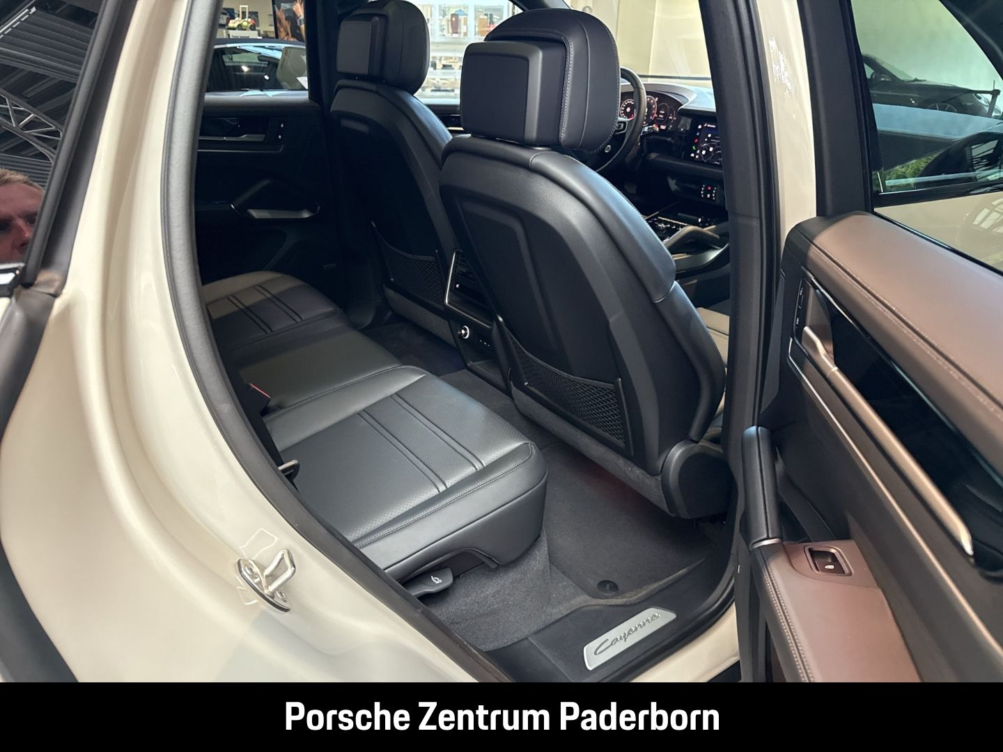Porsche Cayenne E-Hybrid HA-Lenkung Nachtsicht InnoDrive