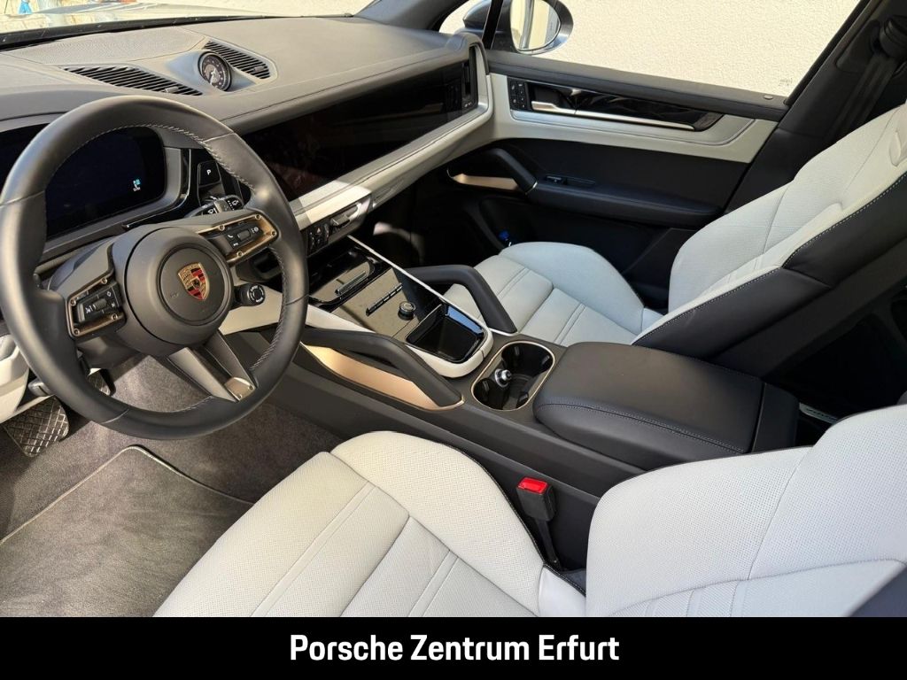 Porsche Cayenne E-Hybrid/Sportdesign/Sportabgas/Hinterac