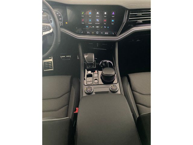 Volkswagen Touareg R-Line Final Edition 3.0 V6 TDI 4Motion
