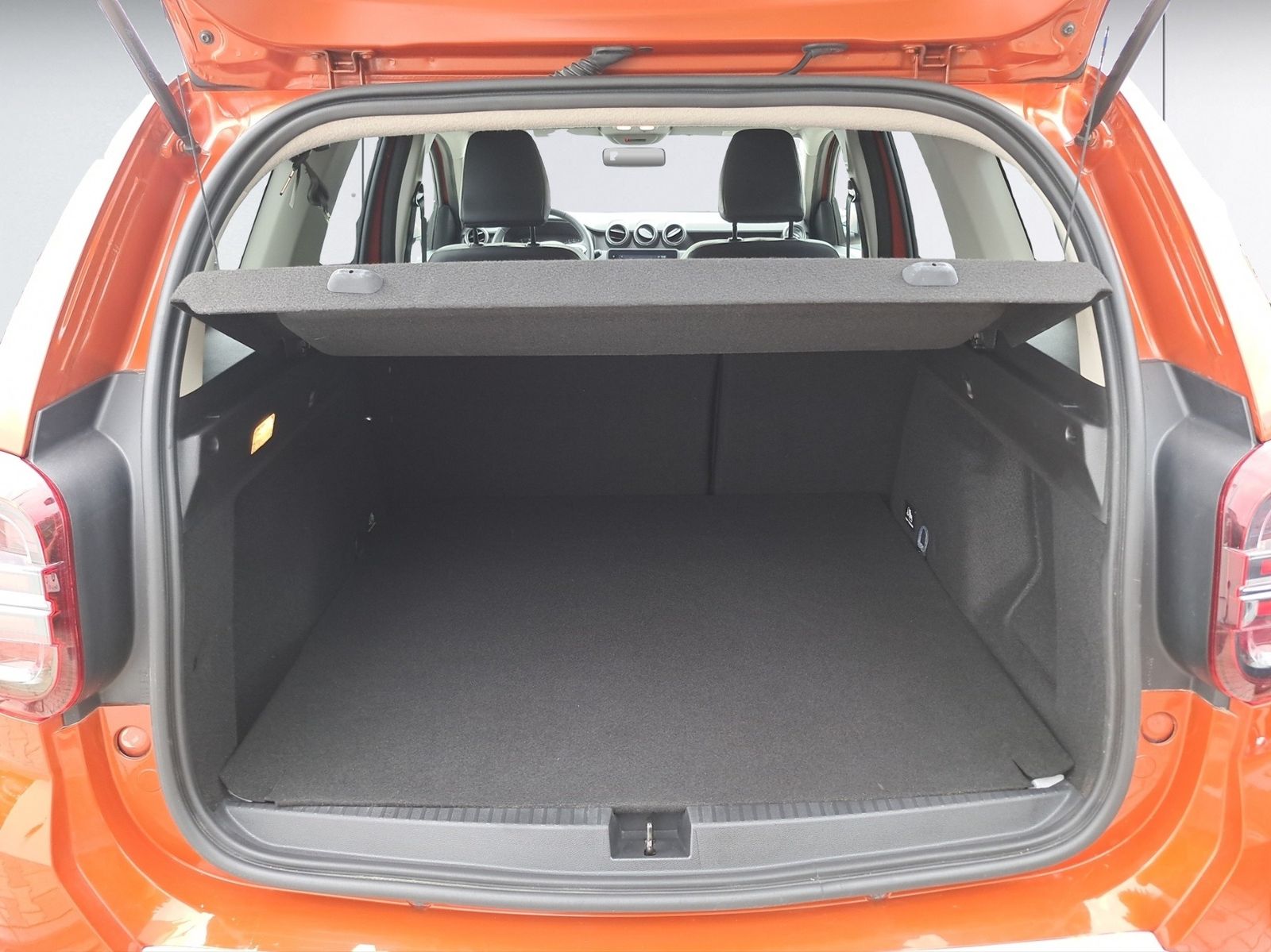 Dacia Duster Prestige TCe 150 4x4 - Samsaru's Car Outlet