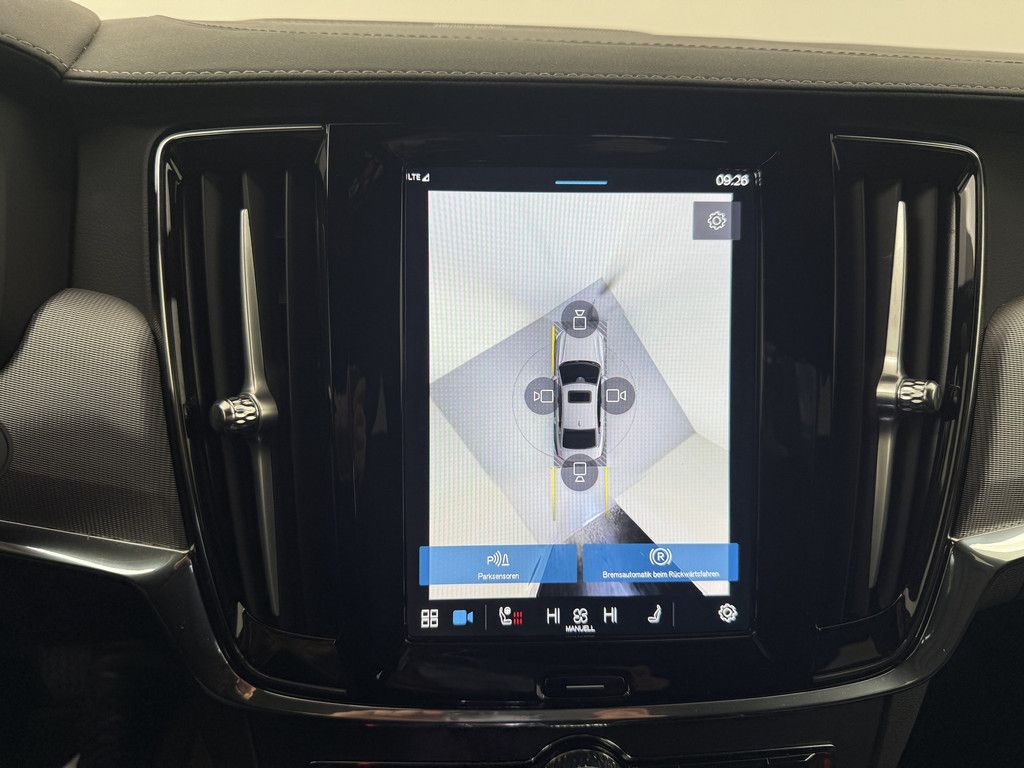 Volvo S90 T8 Plus Dark Plug-In Hybrid AWD