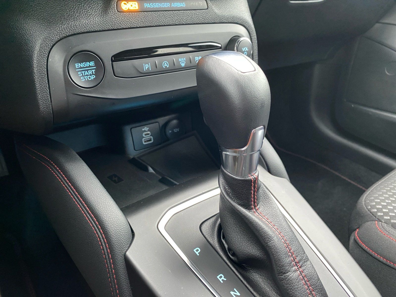 Ford Focus Turnier ST-Line X 1.0l ACC+PDC+B&O+SHZ