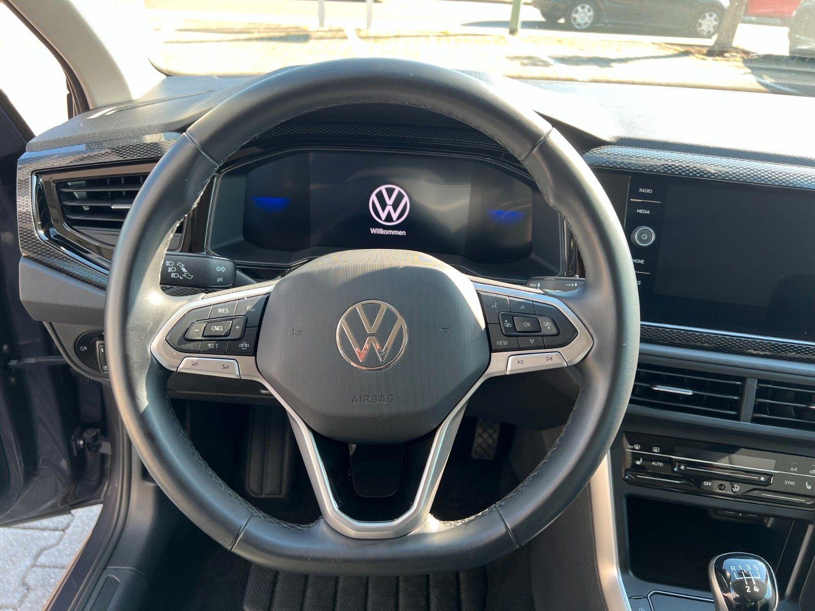 Volkswagen Taigo TSI Life - Samsaru's Car Outlet