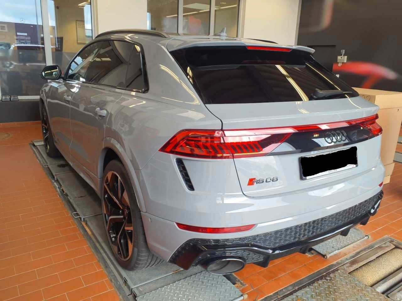 Audi RSQ8 Keramik V-Max Pano RS-AGA Black SoftClose B
