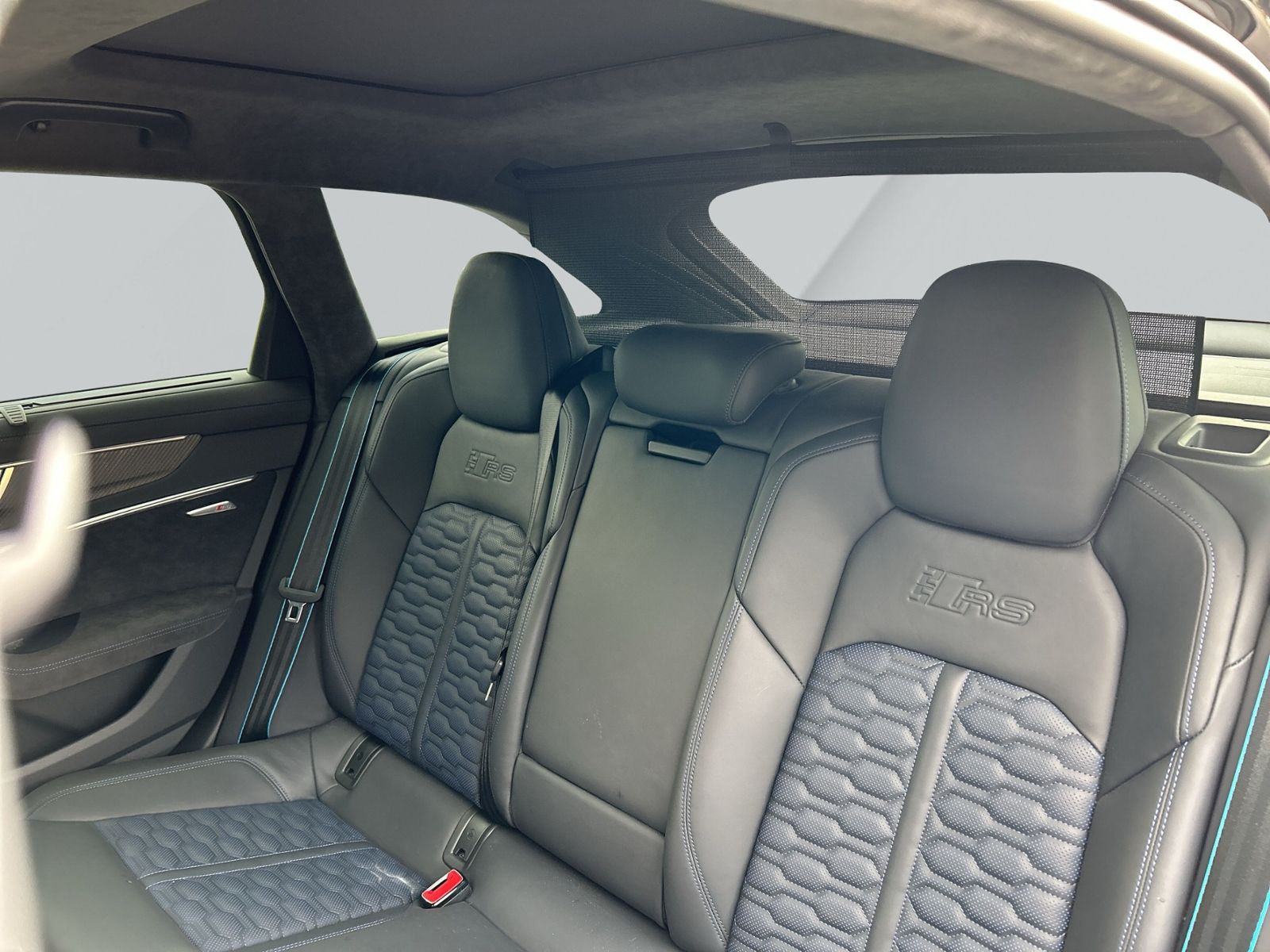 Audi RS6 Avant quattro "25 JAHRE RS" MATRIX+AHK+PANO+