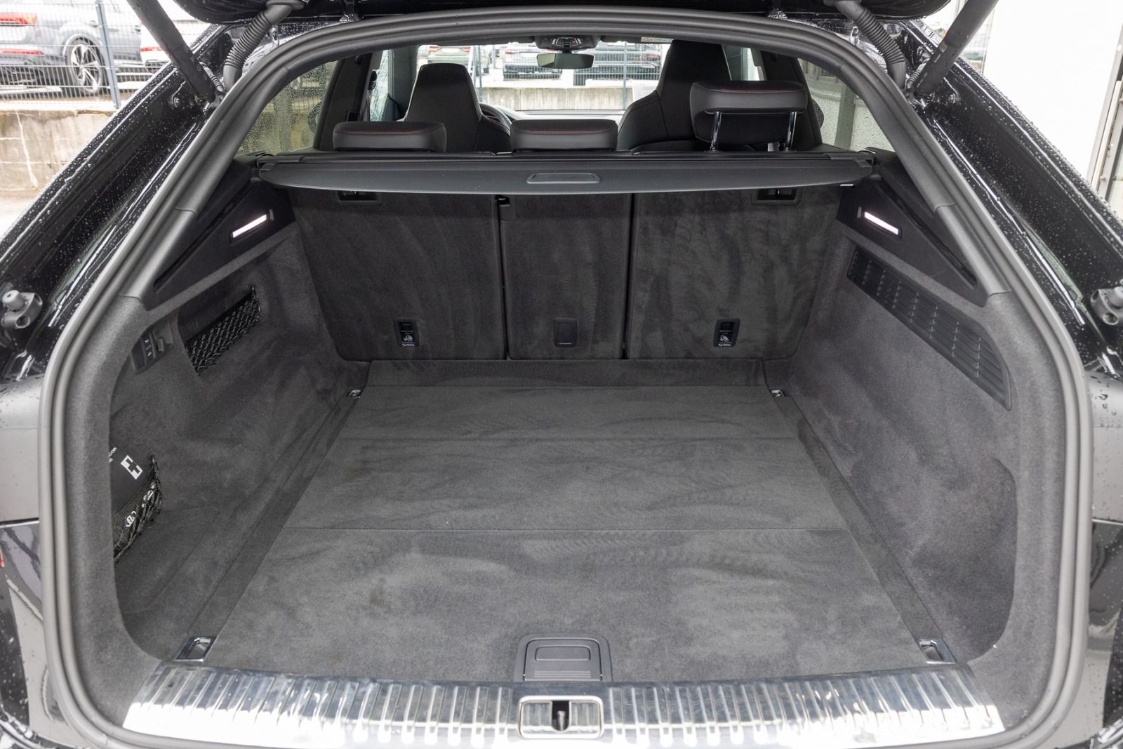 Audi RSQ8 qu. tiptr.( Leder,HD Matrix,HUD,Pano,RS Spo