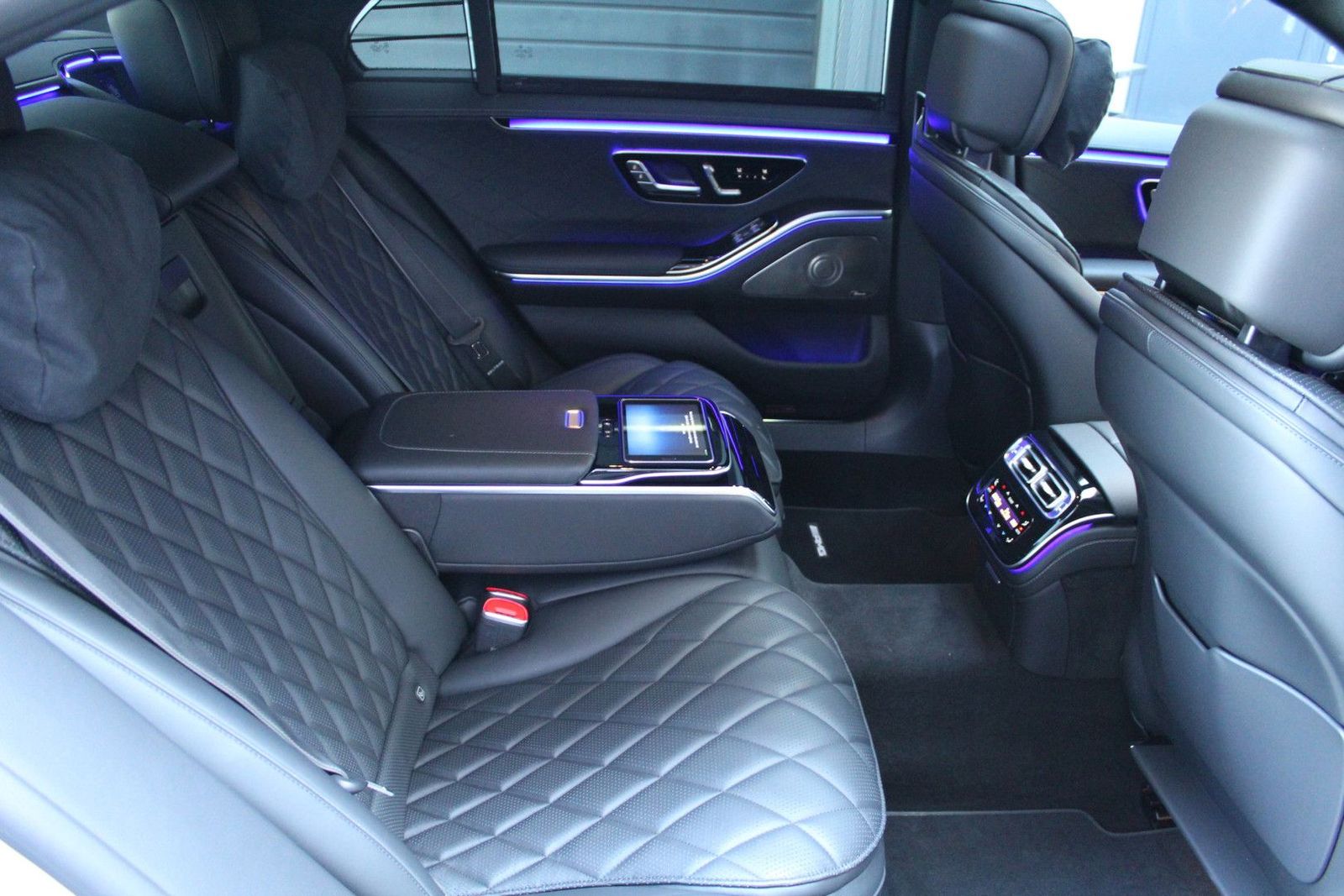 Mercedes-Benz S 580 S e Lang AMG Line - Samsaru's Car Outlet