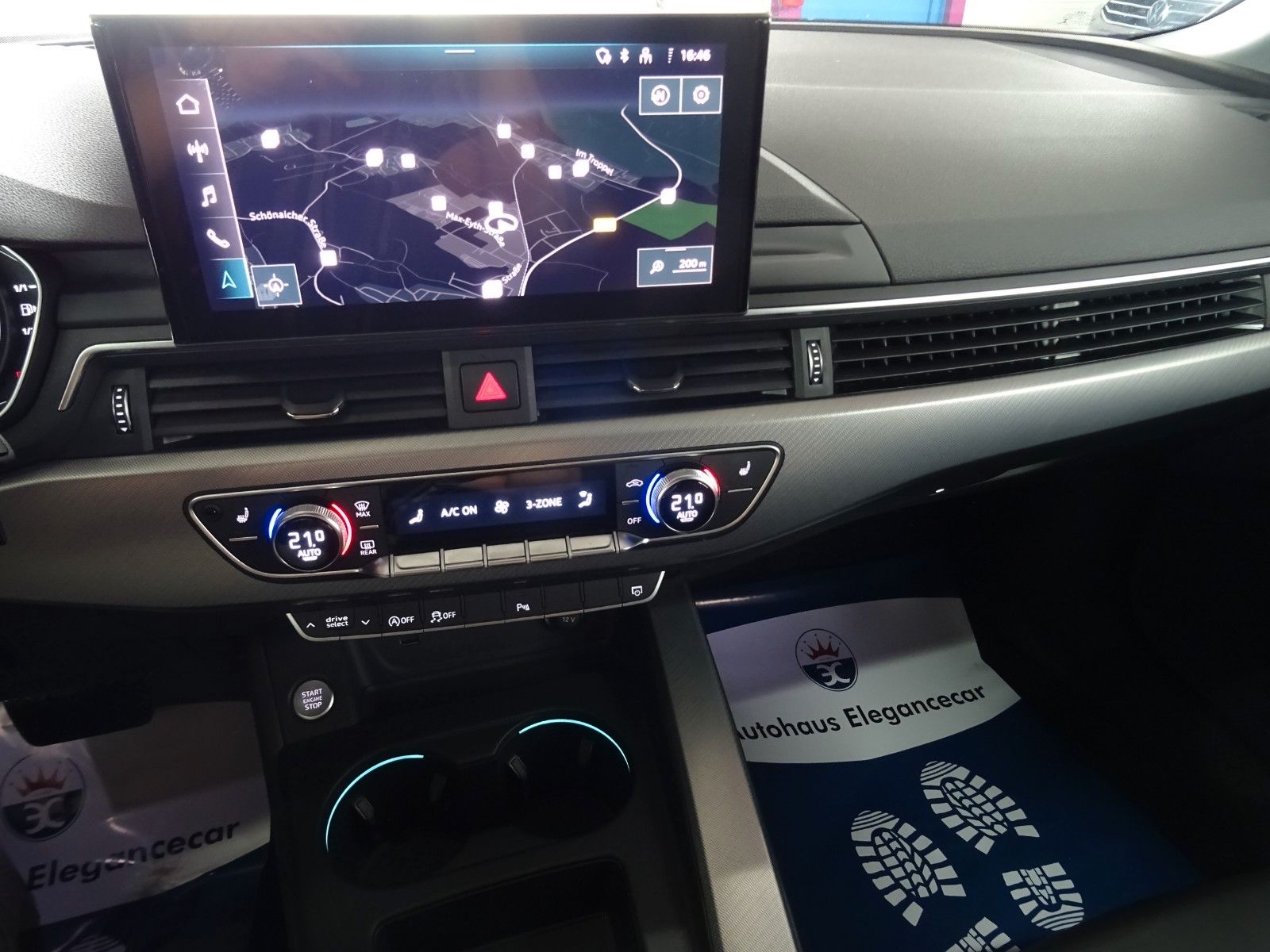 Audi A4 40 2.0 TDI Advan. - Samsaru's Car Outlet