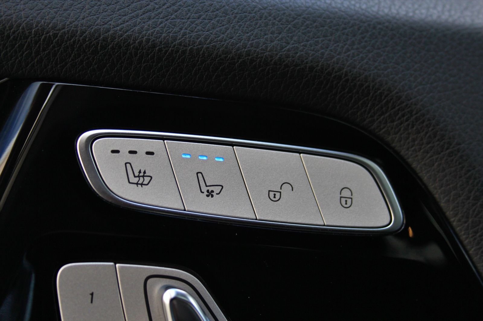 Mercedes-Benz G 63 AMG - Samsaru's Car Outlet