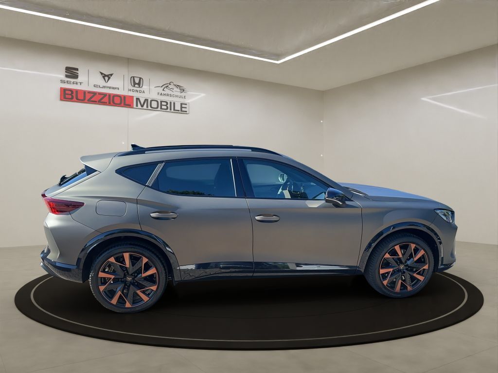 Cupra Formentor 1.5 e-Hybrid DSG VZ - Samsaru's Car Outlet