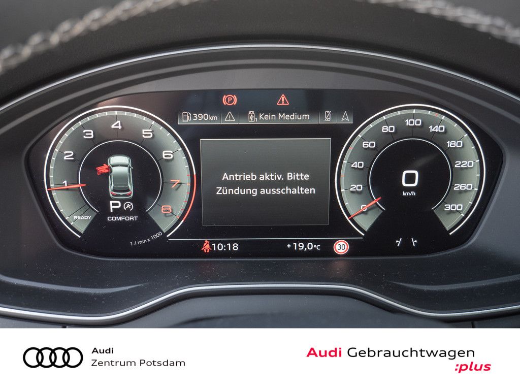 Audi Q5 45TFSI quattro S line - Samsaru's Car Outlet