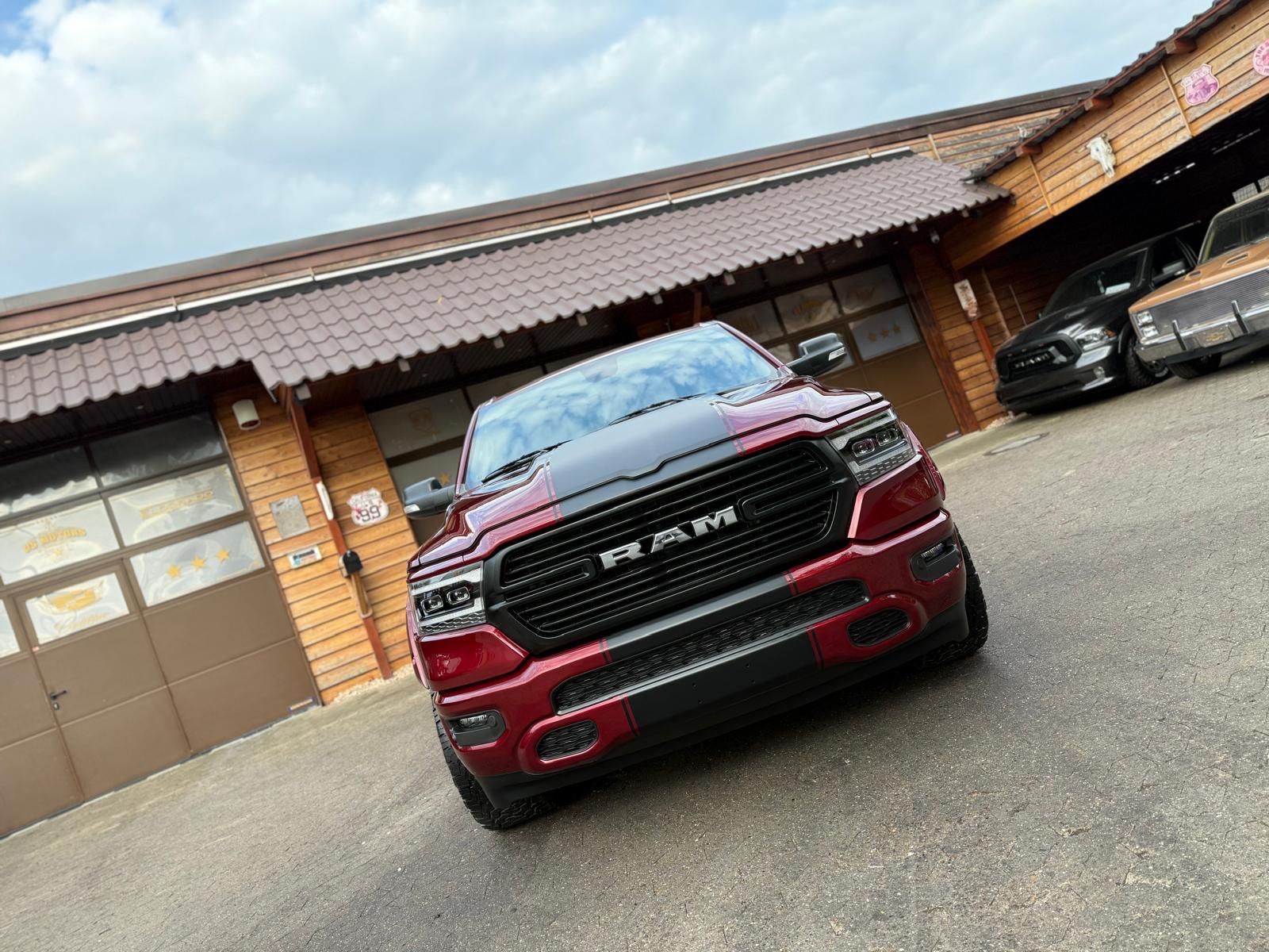 Dodge 5.7*4X4*OFFROAD*LIFT*AHK*NAVI*GARANTIE*ABDECKUNG