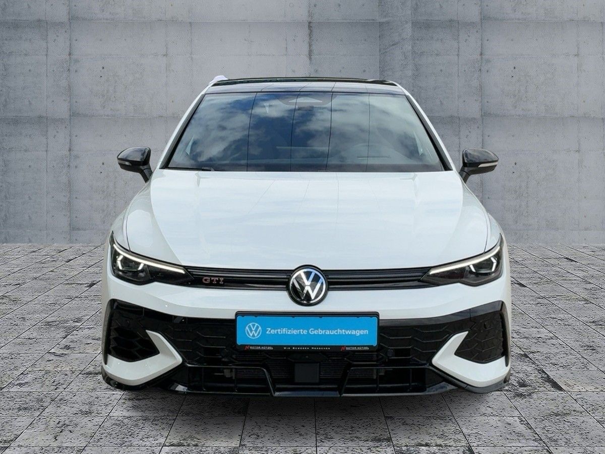 Volkswagen Golf VIII GTI Clubsport 5JG+LEDER+MATRIX+PANO+19