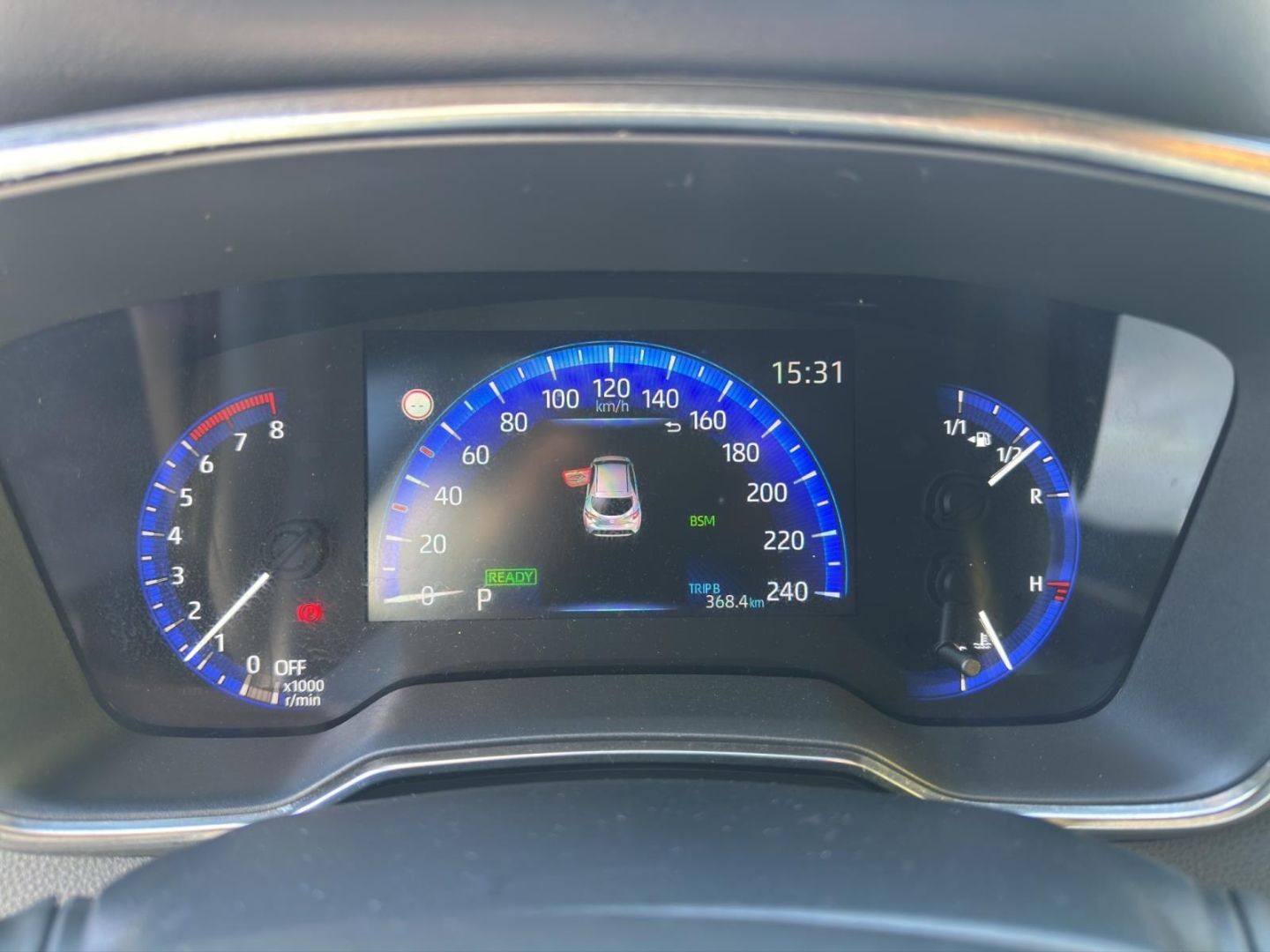 Toyota Corolla 2.0 Hybrid Lounge - Samsaru's Car Outlet