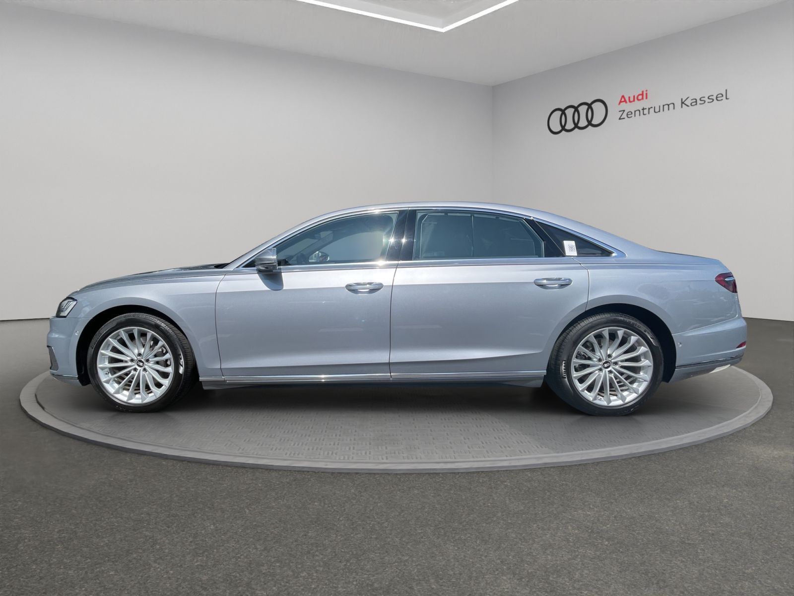 Audi A8 Lang 50 TDI qu. - Samsaru's Car Outlet