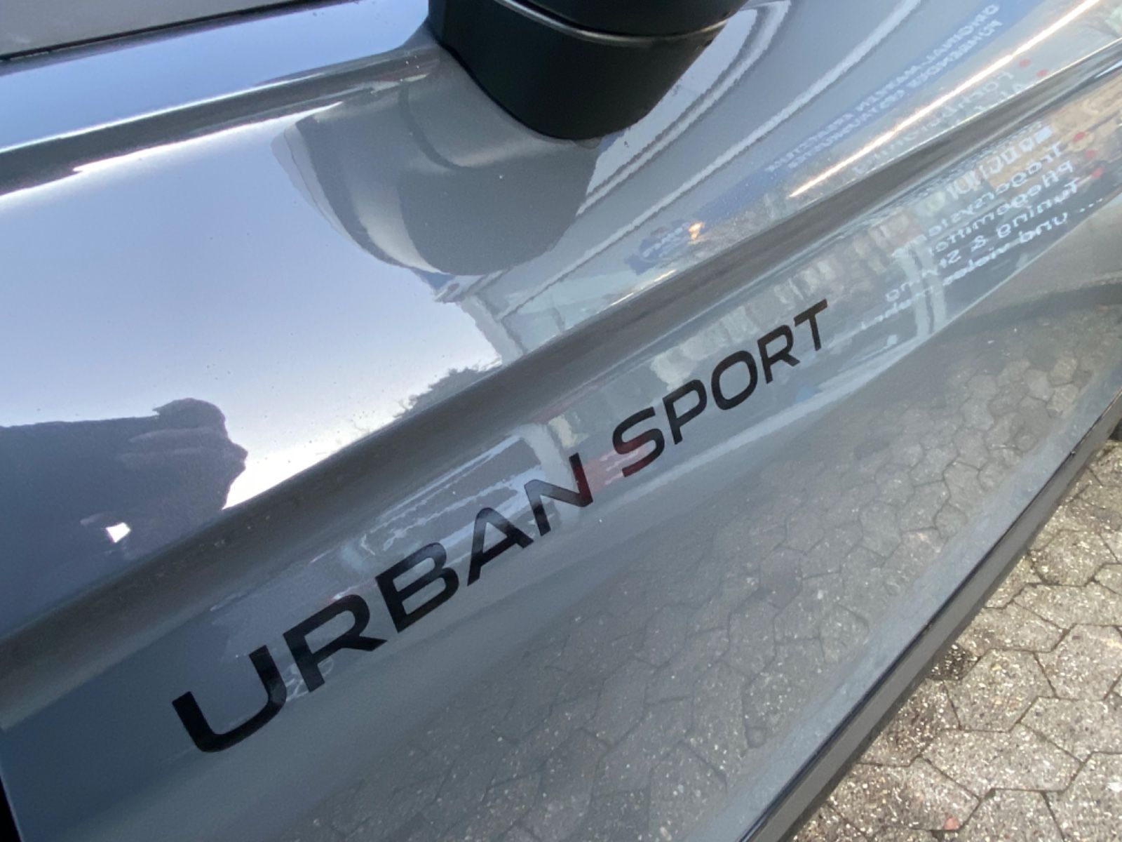 Volkswagen Tiguan Life 2.0 TDI 4Motion - Samsaru's Car Outlet
